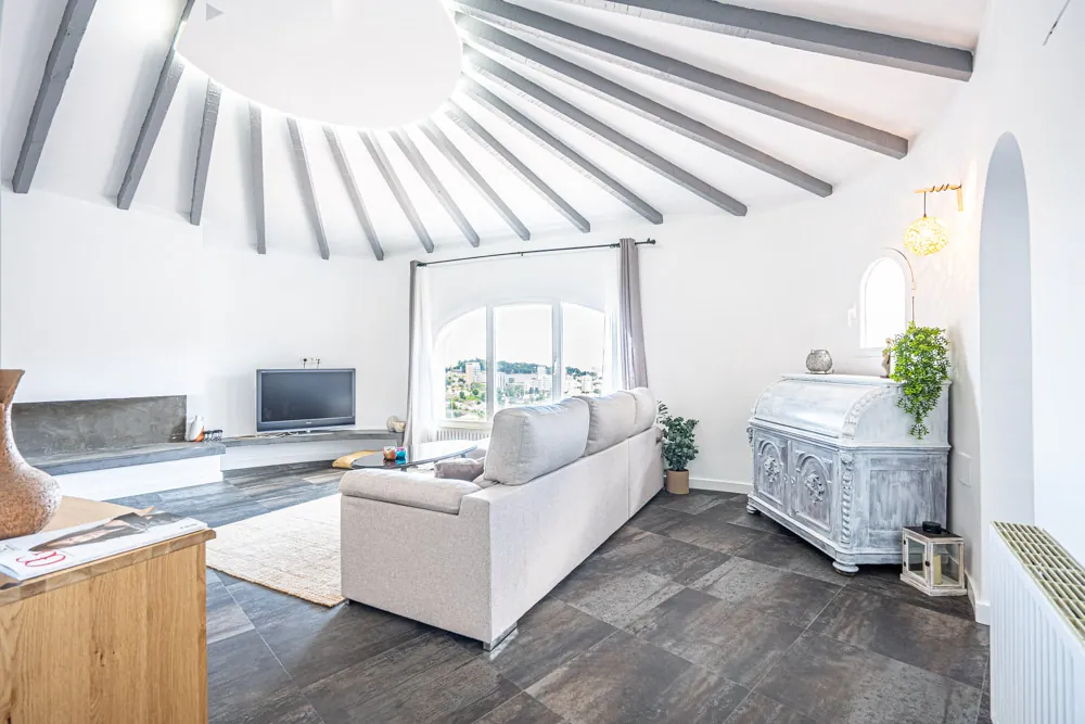Villa reformada con vistas al mar a la venta en Calpe. - 5