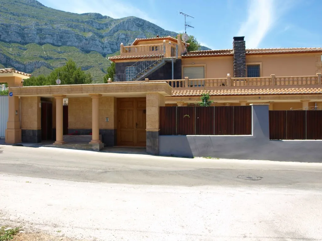 Lujosa villa en venta en Denia