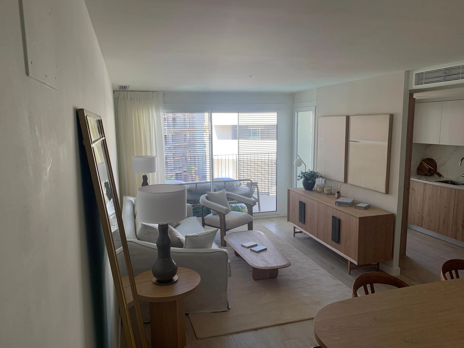 Moderno piso de 3 dormitorios en venta en Javea
