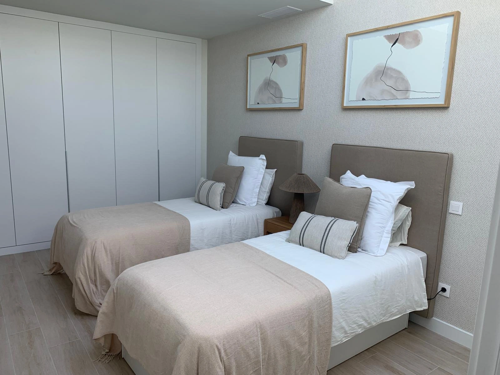 Moderno piso de 3 dormitorios en venta en Javea