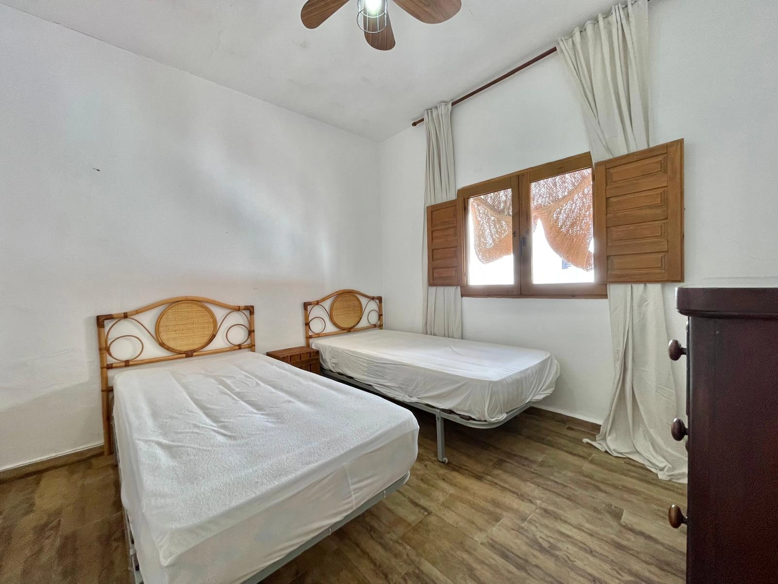 Charmante maison de village avec licence touristique à vendre au cœur de Jávea.