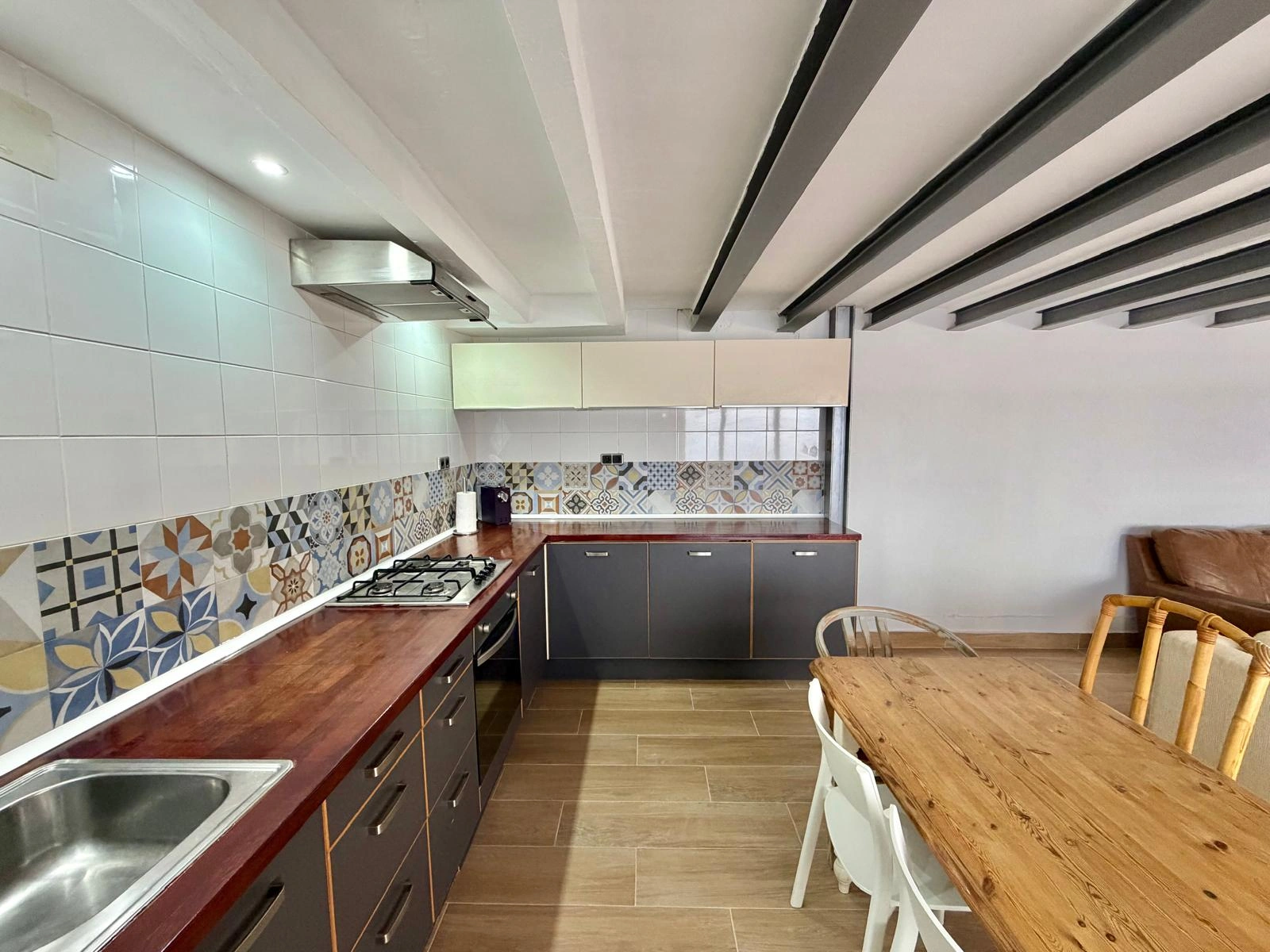 Charmante maison de village avec licence touristique à vendre au cœur de Jávea.