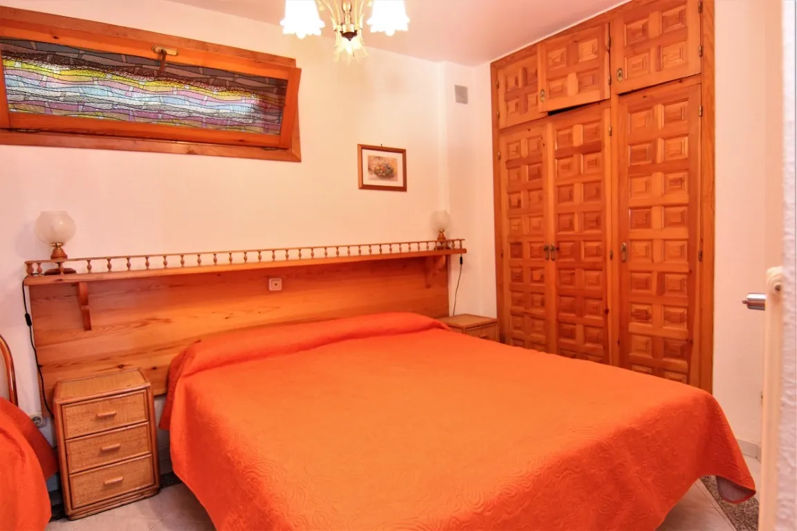 Magnifique villa spacieuse à vendre avec vue sur la mer située à Benissa, à quelques pas de la mer.