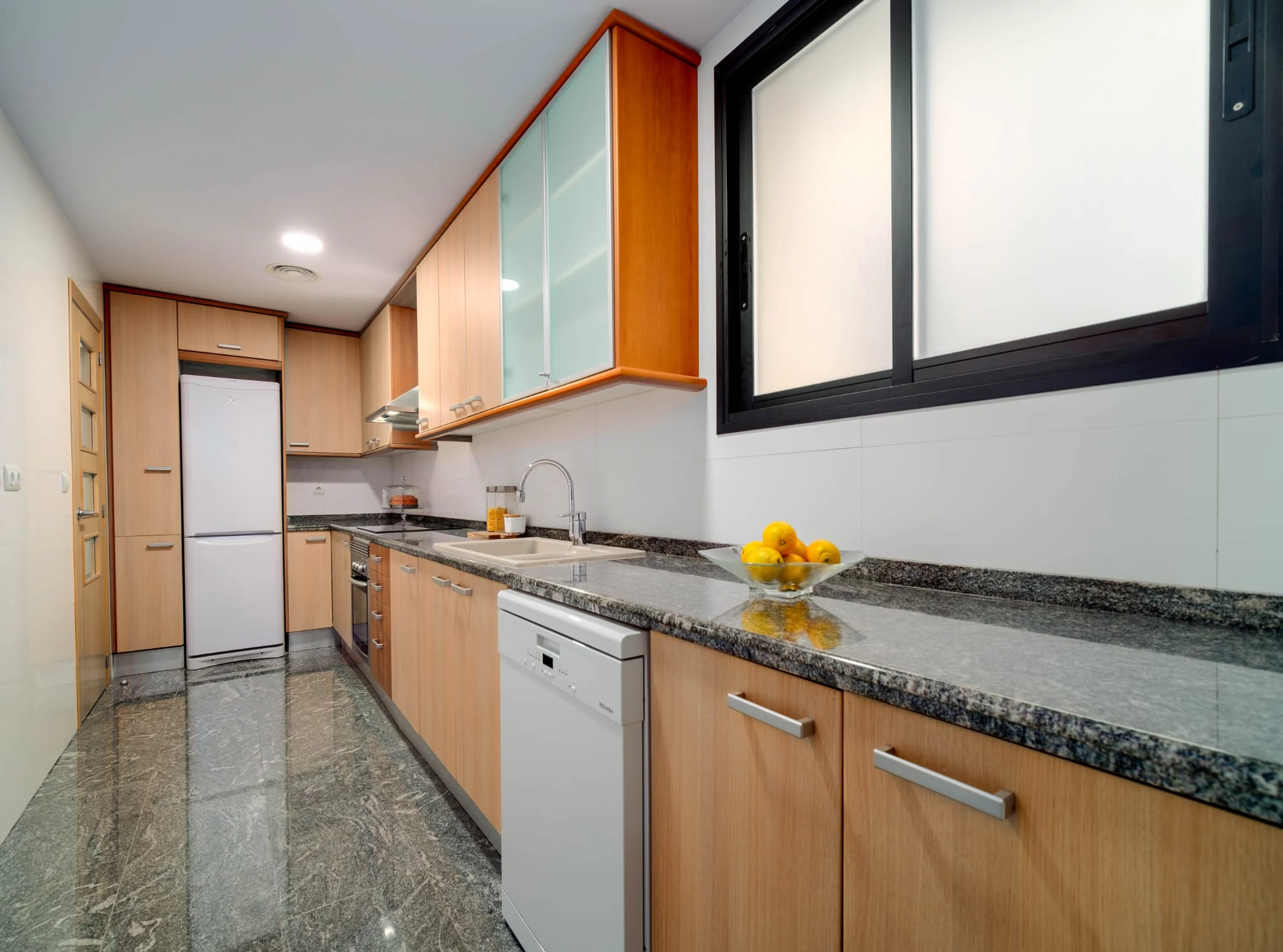 Appartement lumineux de 2 chambres avec vues dégagées à vendre à Javea.