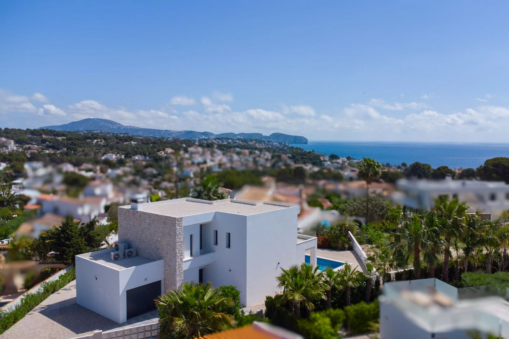 Villa moderna con vistas al mar y gran parcela en Benissa. - 2