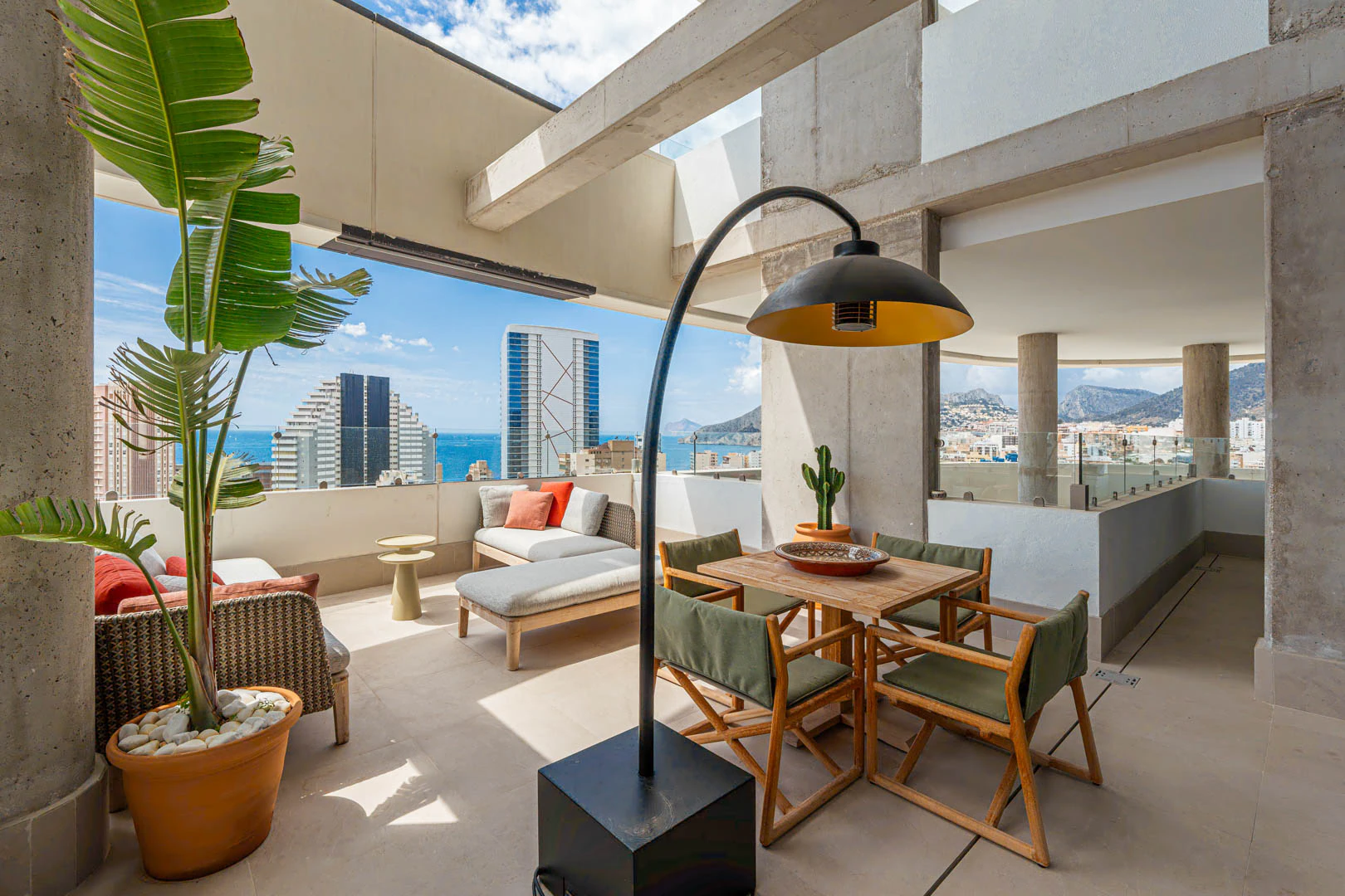 Penthouse mit Meerblick zu verkaufen in Calpe.