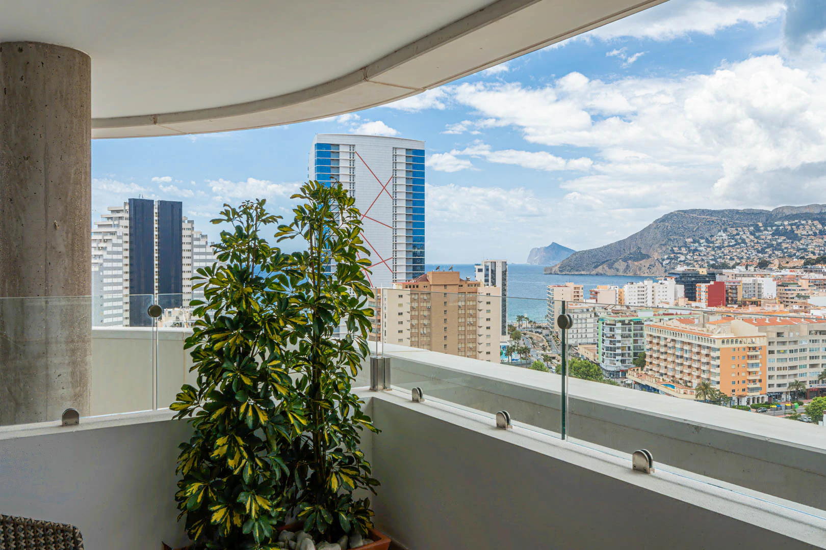 Penthouse mit Meerblick zu verkaufen in Calpe.