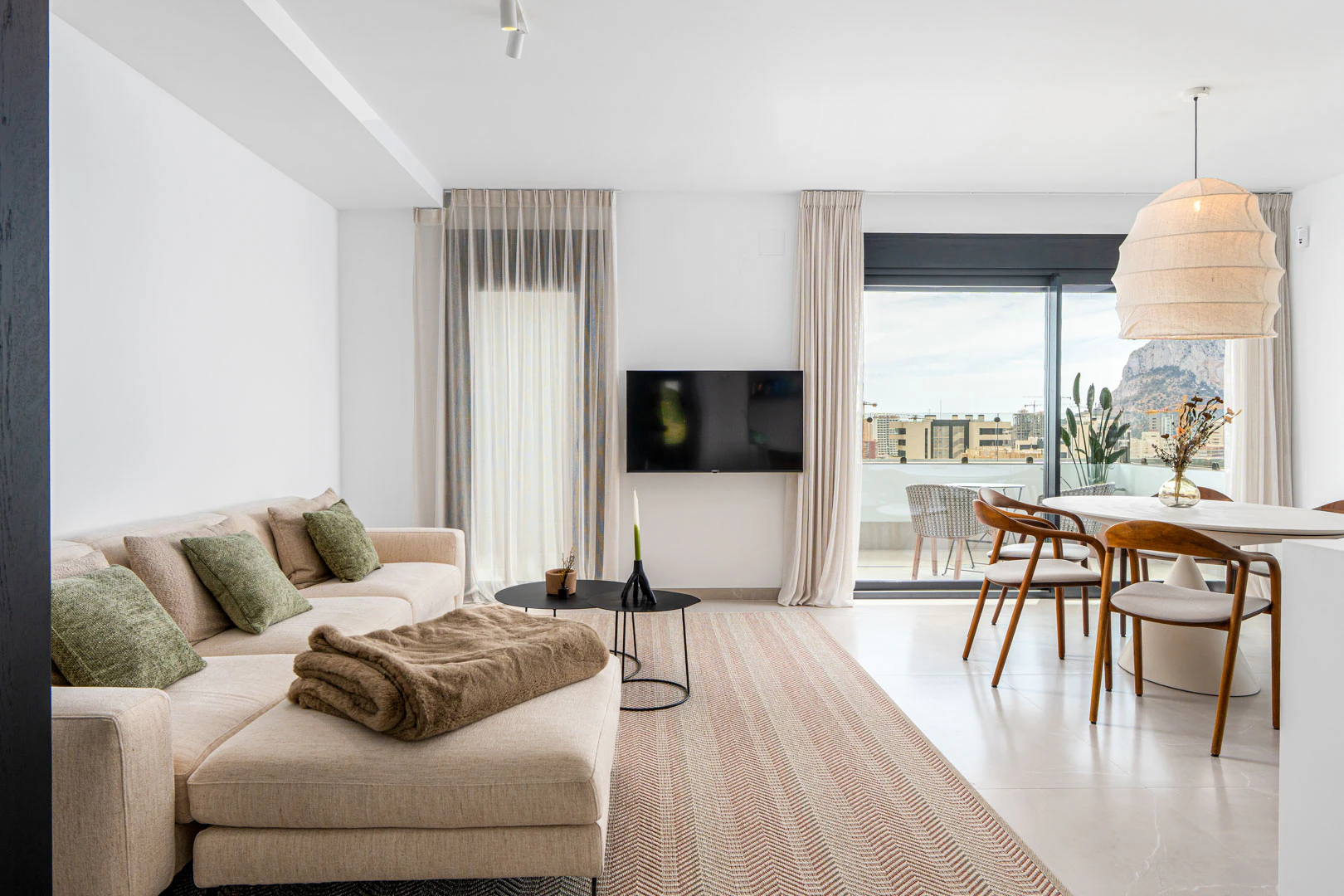 AR56209 - Penthouse with sea views for sale in Calpe.