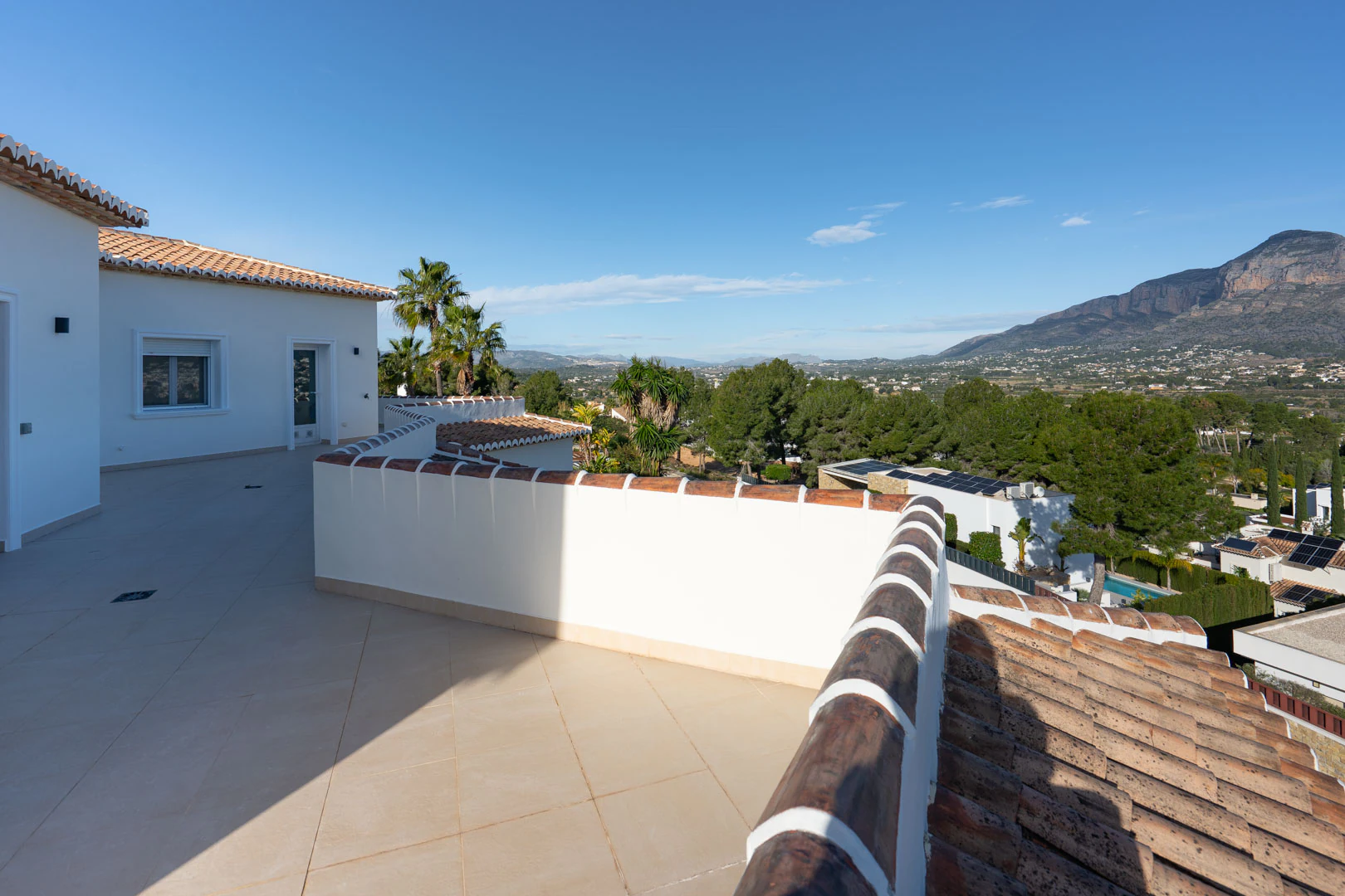 Exklusive Luxusvilla mit Meer- und Montgó-Blick in Jávea