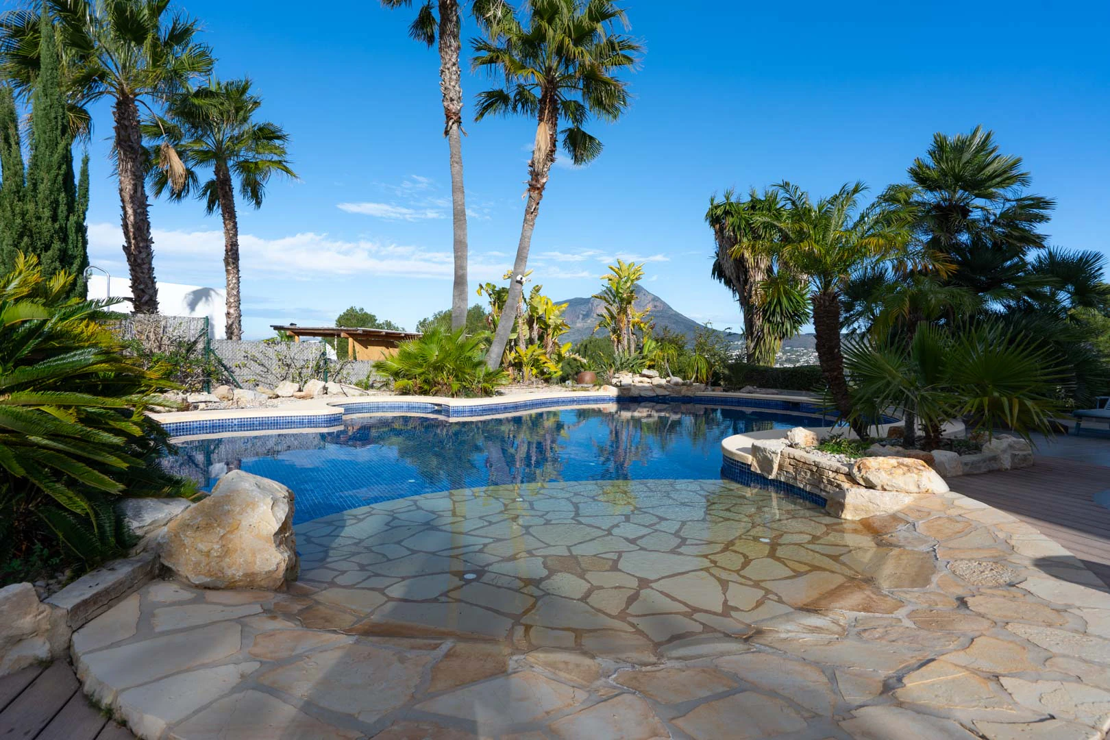 Exklusive Luxusvilla mit Meer- und Montgó-Blick in Jávea