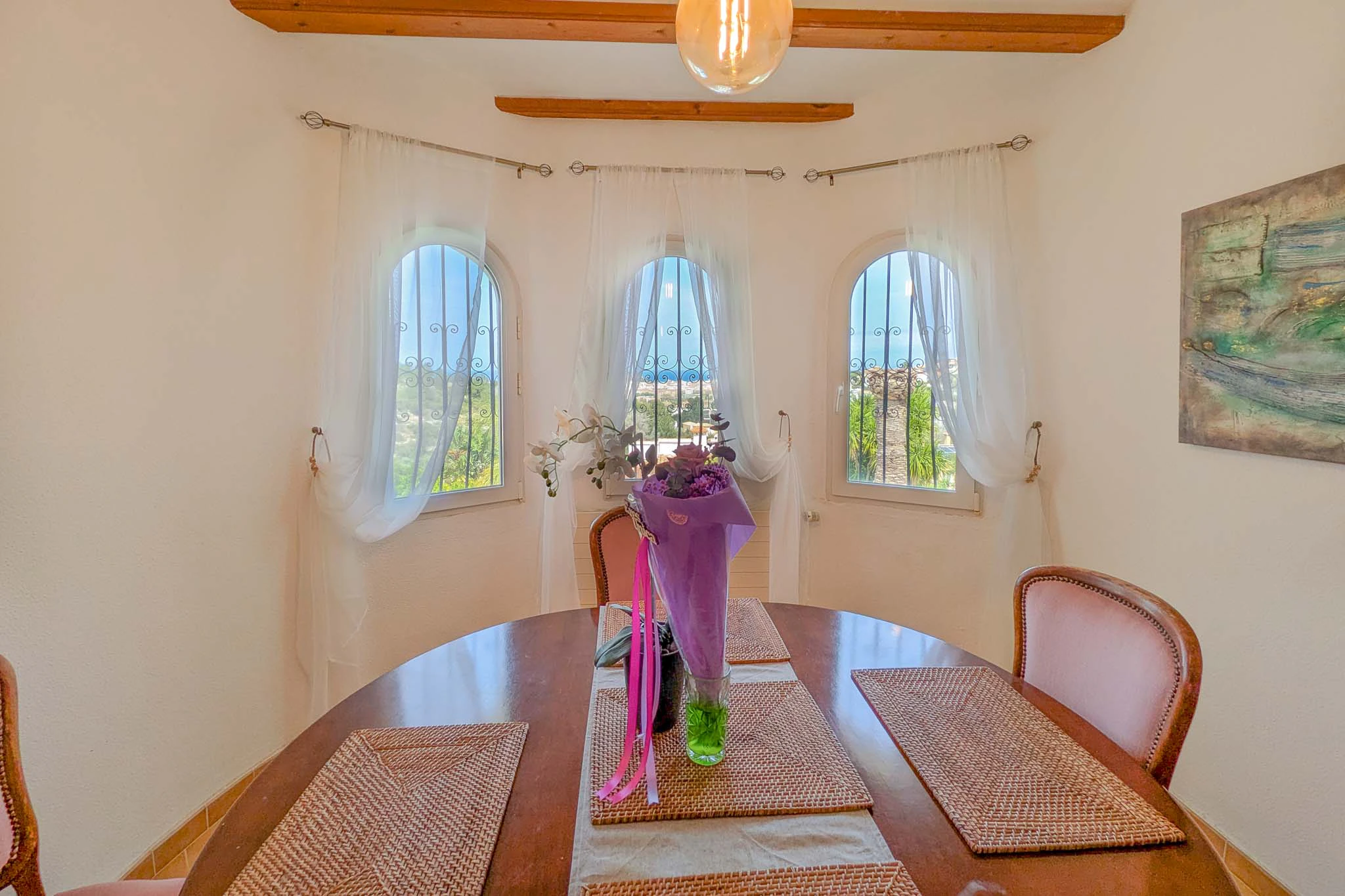 Exclusiva vivienda con piscina y vistas panorámicas al Montgó