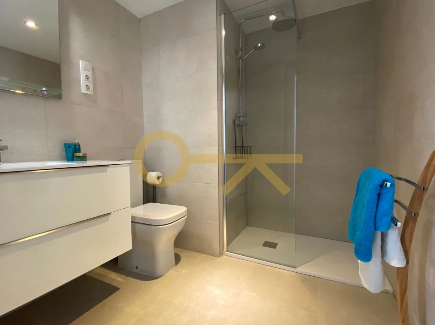 Ruim appartement te koop in Jávea, op 1KM van het strand.
