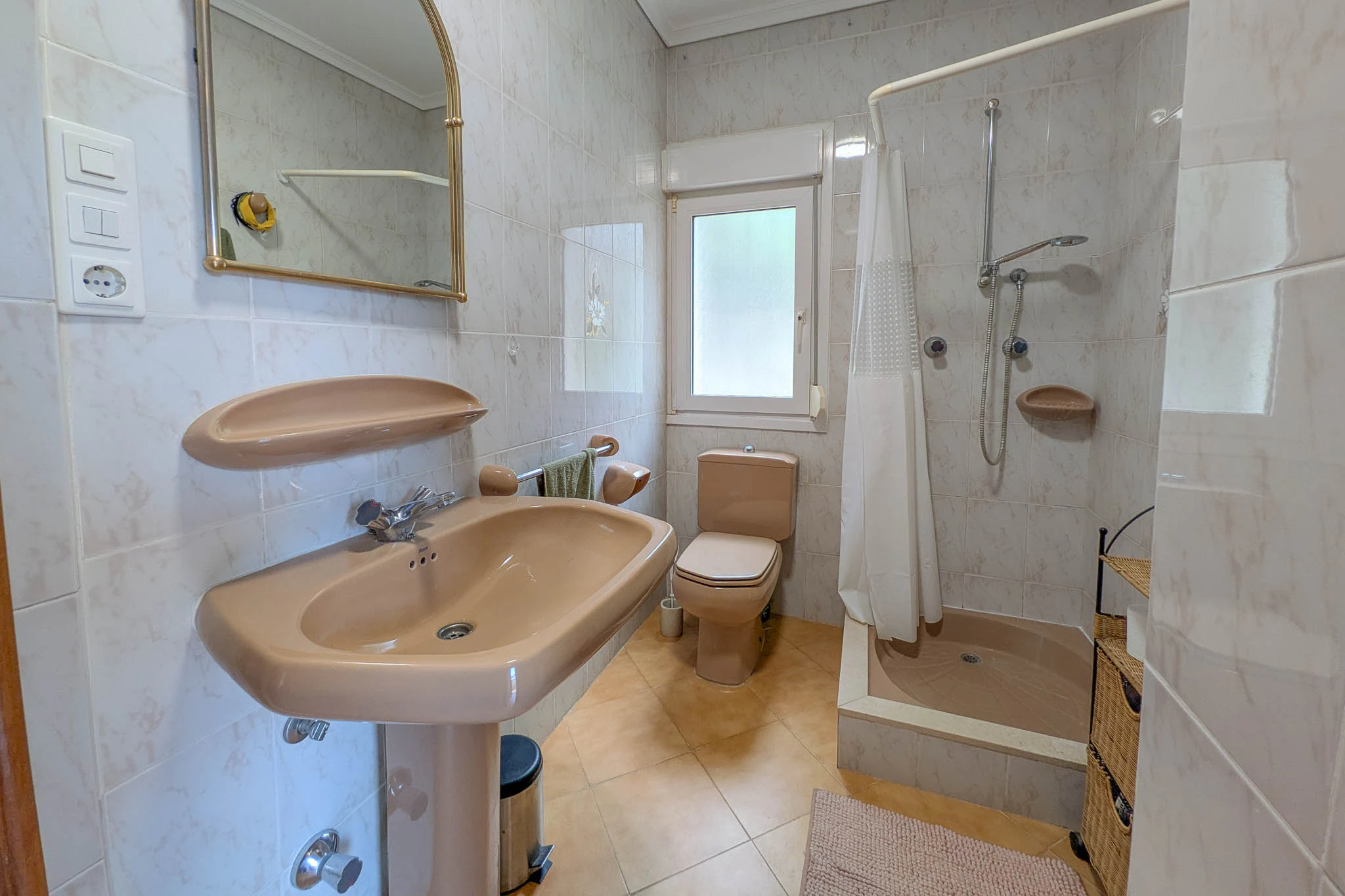 Exclusiva vivienda con piscina y vistas panorámicas al Montgó