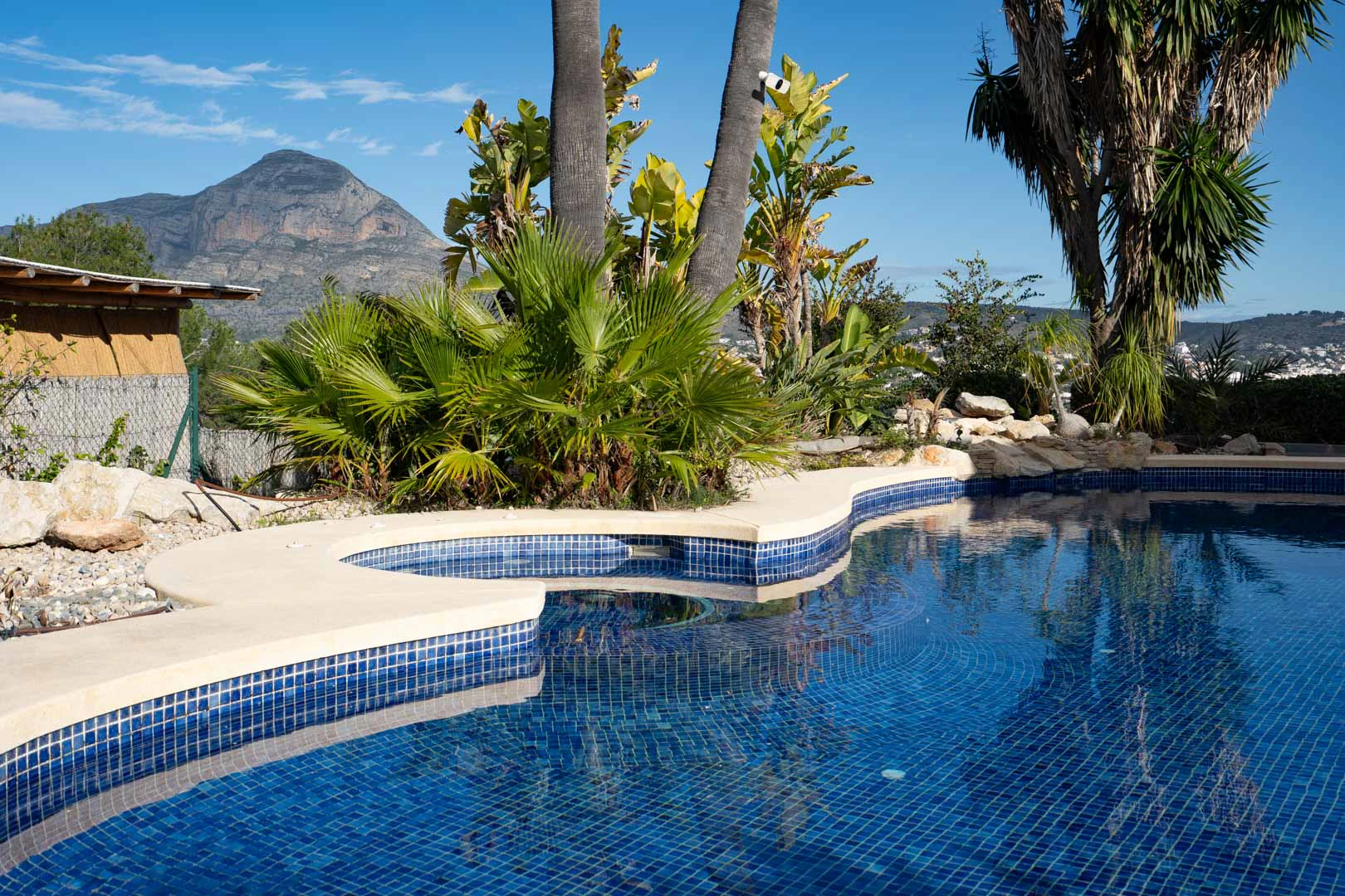 Exklusive Luxusvilla mit Meer- und Montgó-Blick in Jávea
