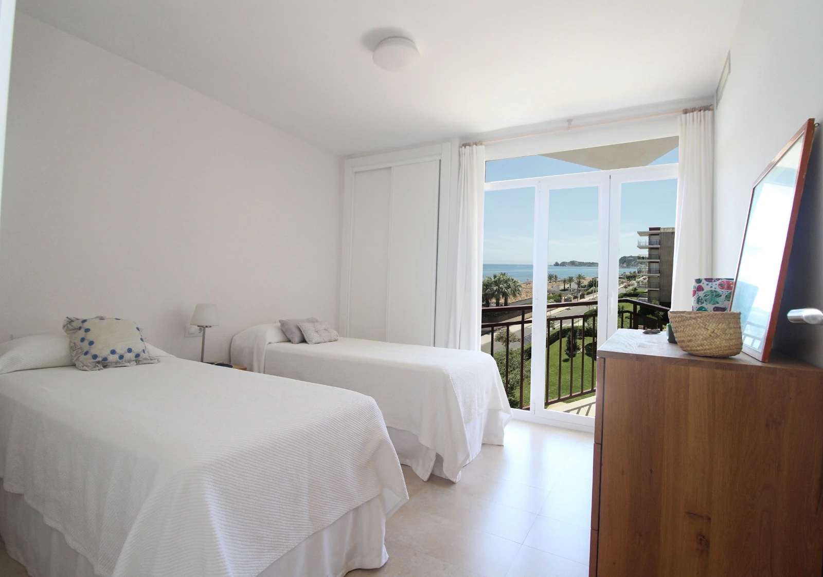 Schöne Wohnung zur Miete in Javea mit Meerblick