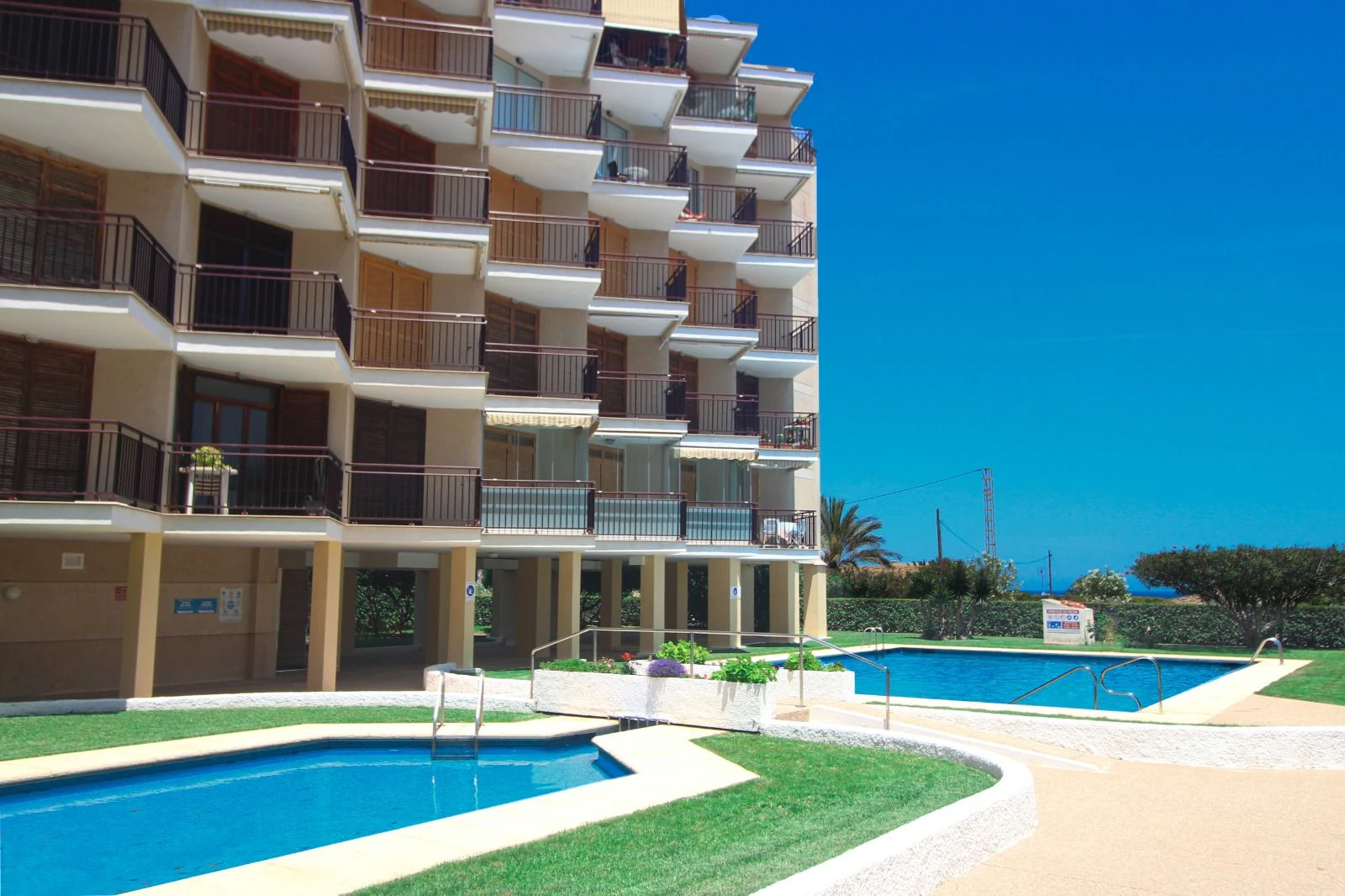 Schöne Wohnung zur Miete in Javea mit Meerblick