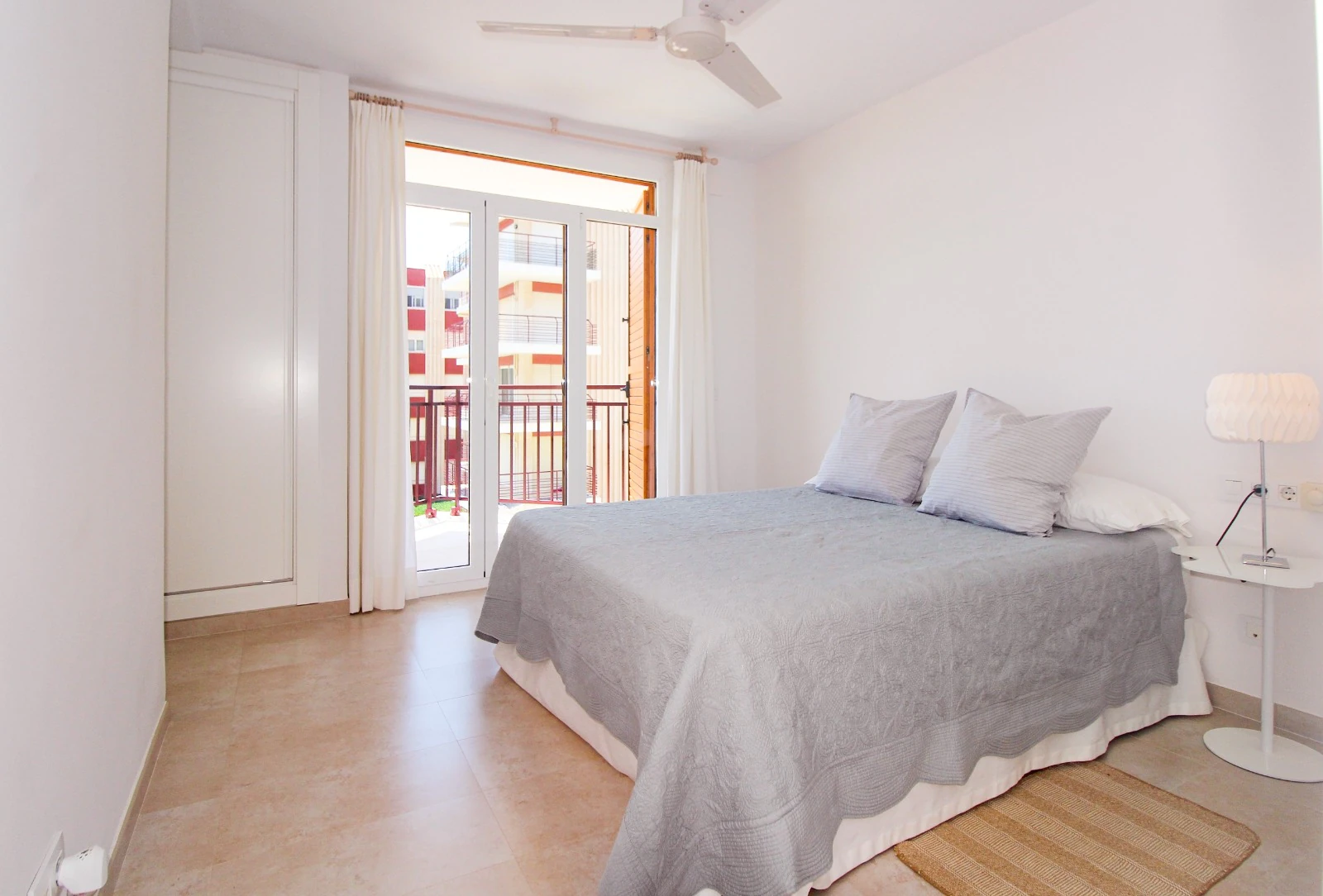 Schöne Wohnung zur Miete in Javea mit Meerblick
