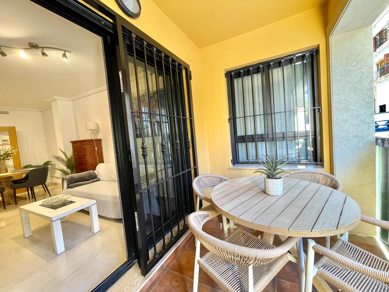 Appartement de 2 chambres à louer pour l’hiver à Javea