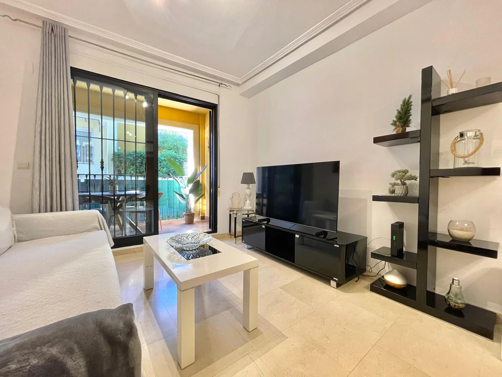 Appartement de 2 chambres à louer pour l’hiver à Javea