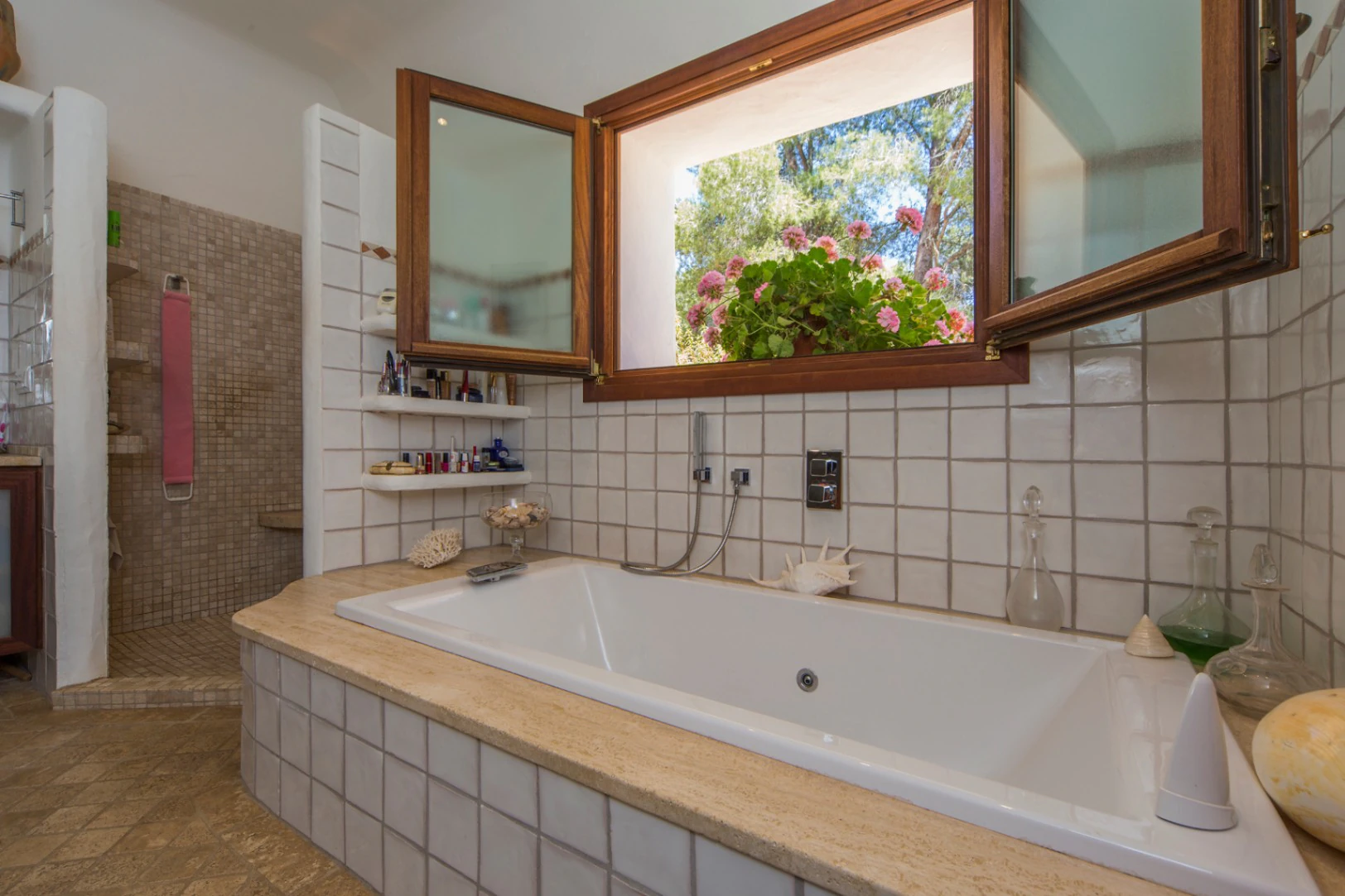 Villa estilo Balear de excelentes calidades en venta en la zona de La Plana, Jávea