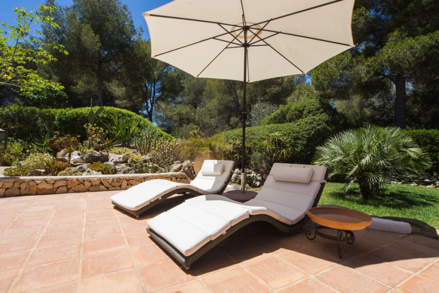 Villa estilo Balear de excelentes calidades en venta en la zona de La Plana, Jávea