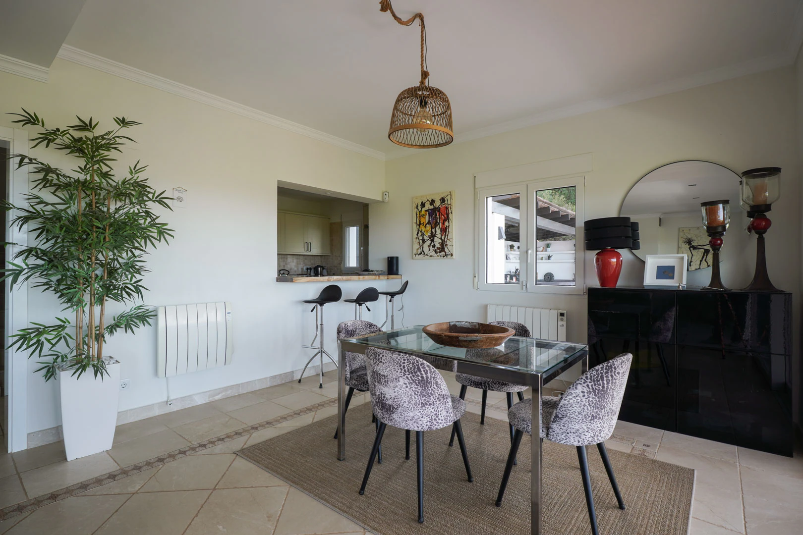 Villa mediterranea con vistas panorámicas al mar a la venta en La Sella, Pedreguer.