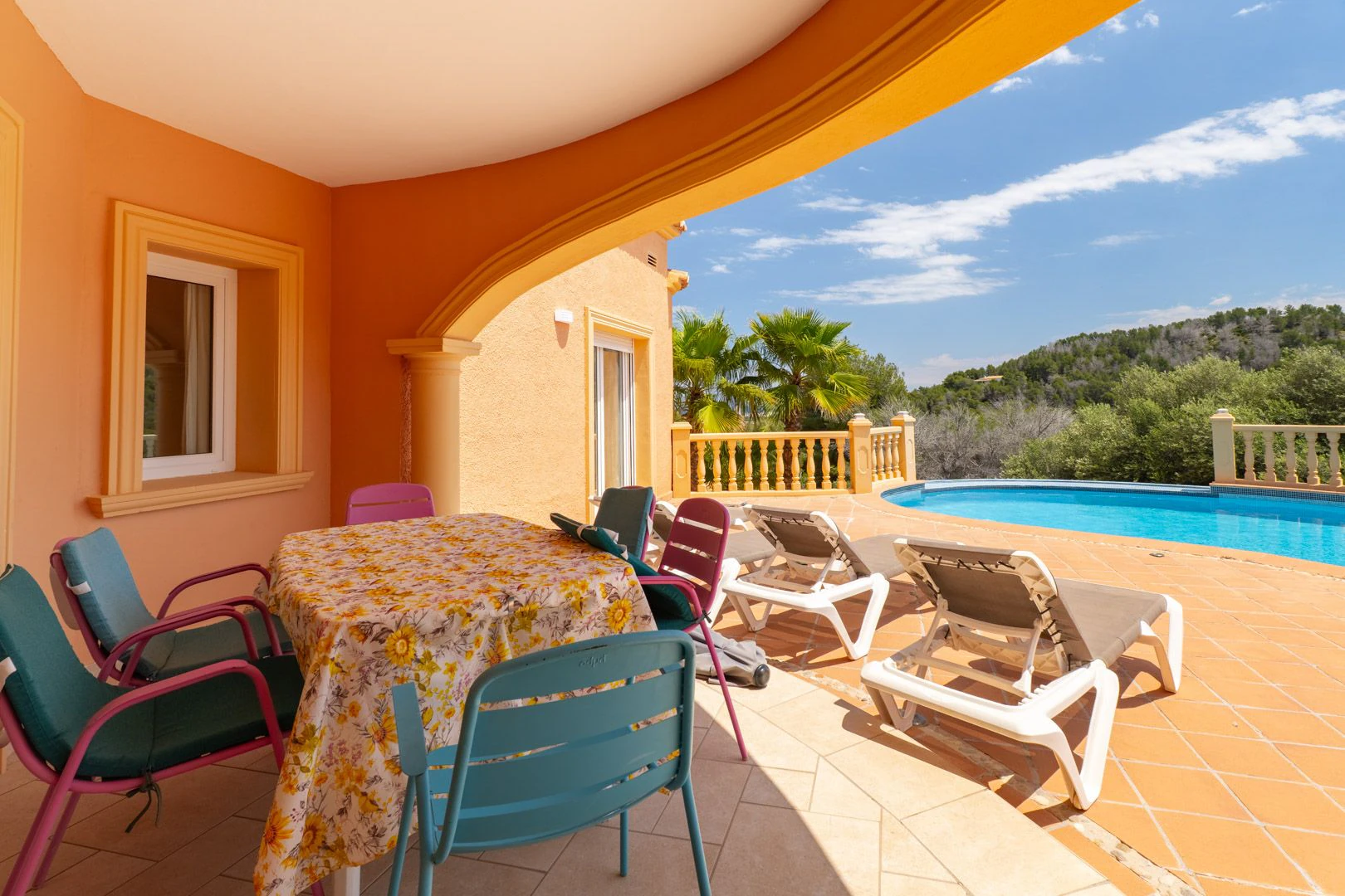 Villa exclusive avec vue sur la mer et piscine à débordement à Jávea