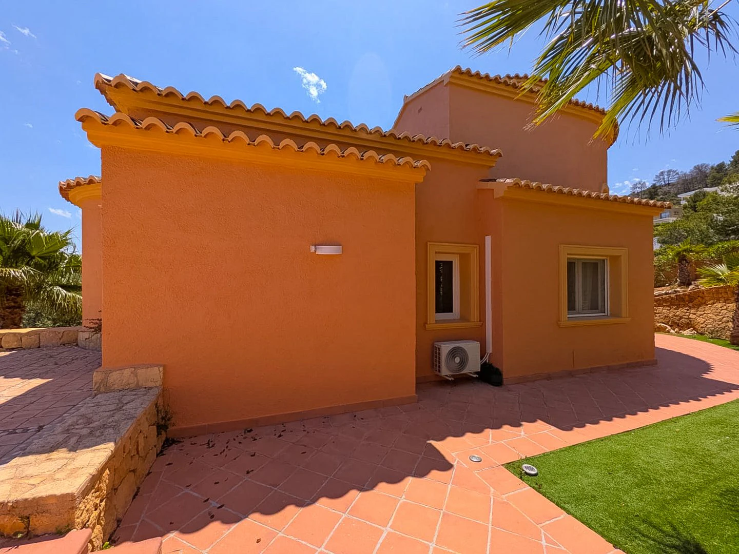 Villa exclusive avec vue sur la mer et piscine à débordement à Jávea