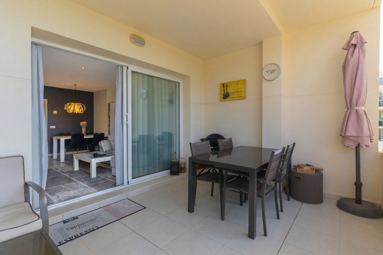Apartamento con vistas al mar en venta en altea hills