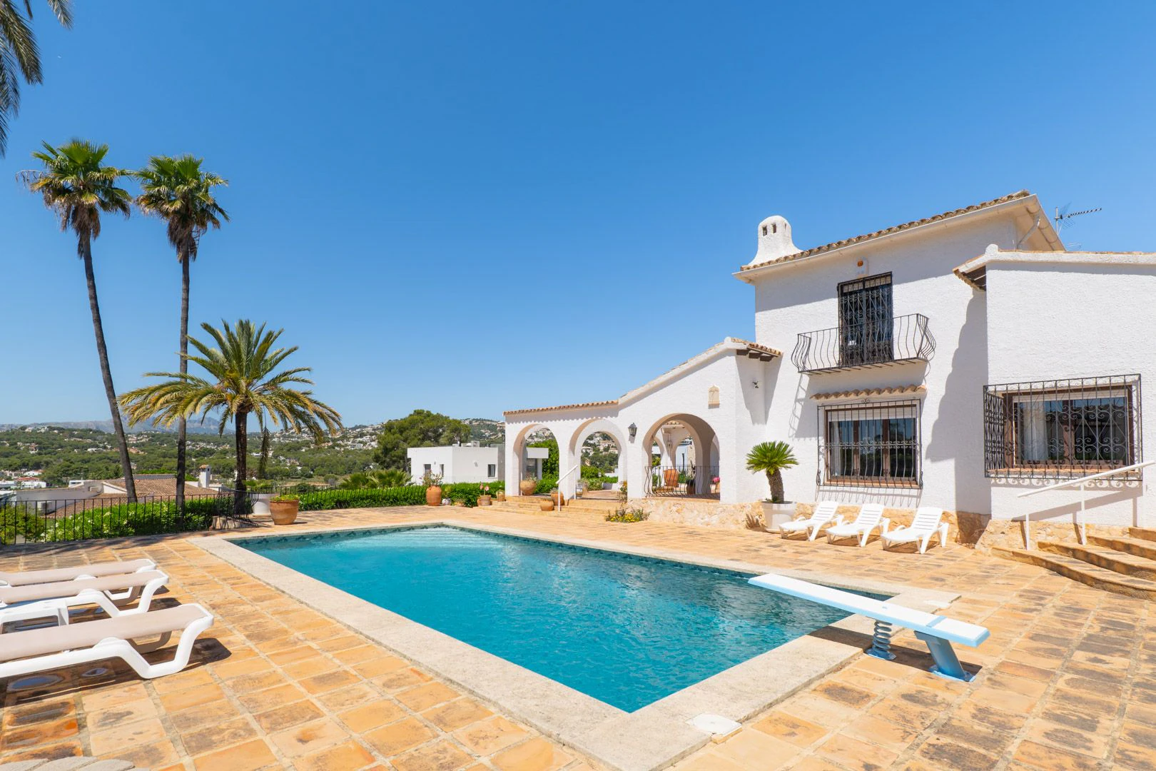 Villa mediterránea con encanto en Pla del Mar, a un paso del centro de Moraira