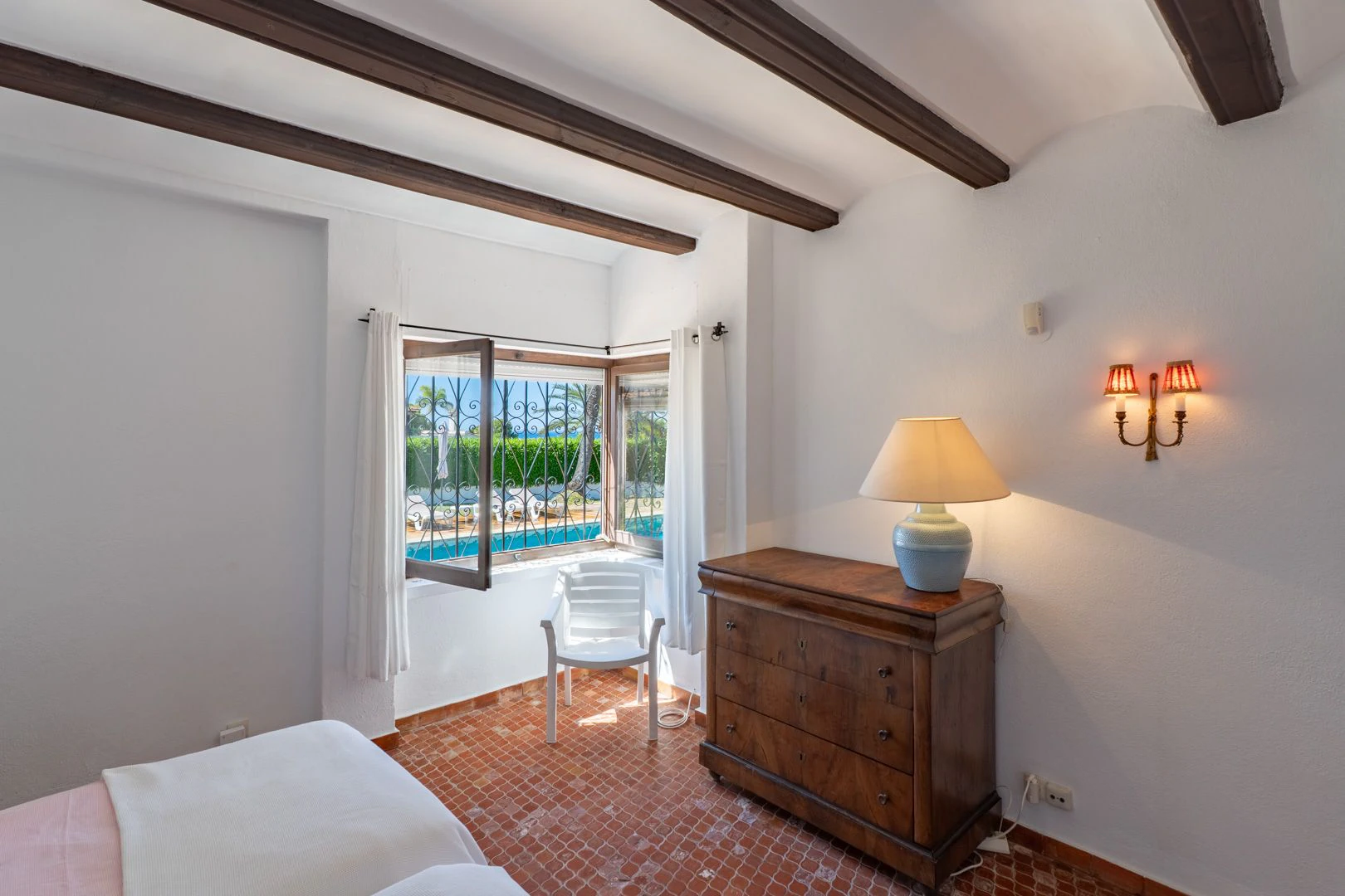 Villa mediterránea con encanto en Pla del Mar, a un paso del centro de Moraira