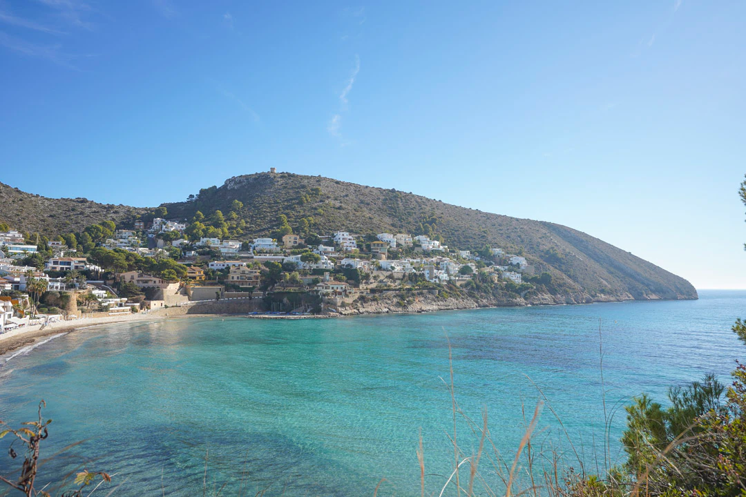 Villa mediterránea con encanto en Pla del Mar, a un paso del centro de Moraira