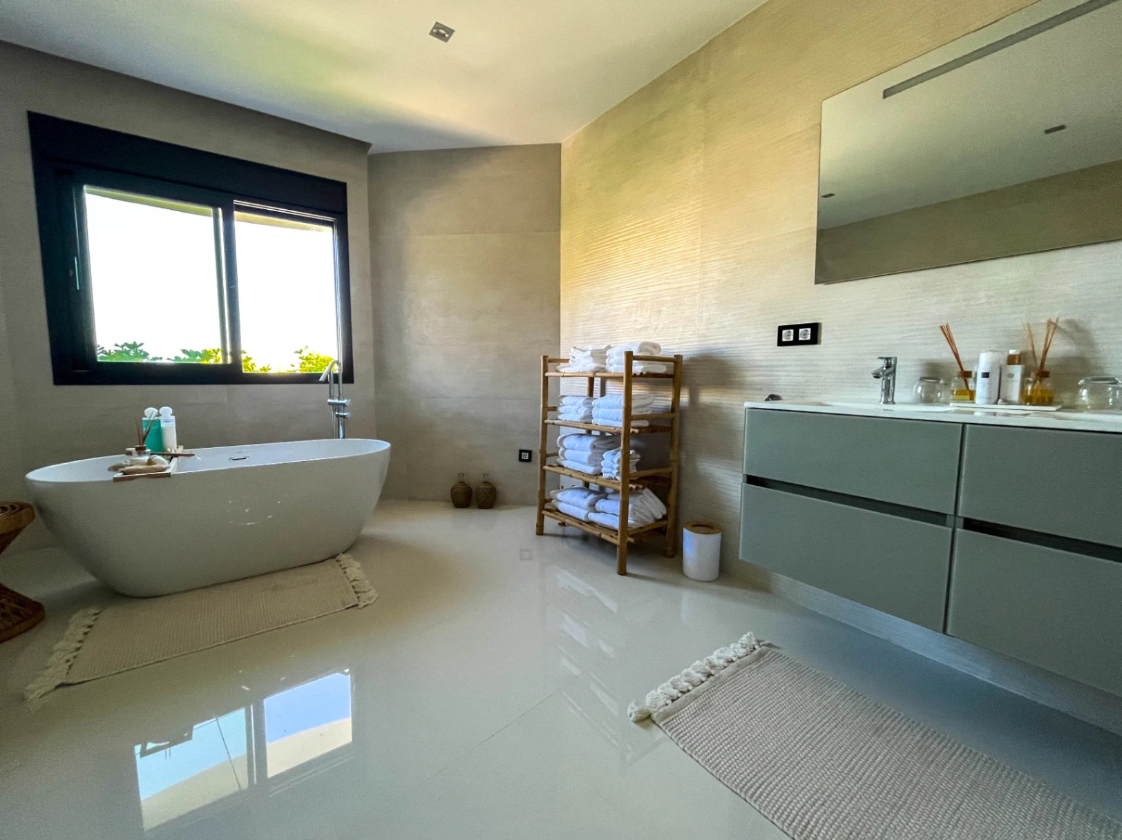 Exclusiva villa de lujo con vistas panorámicas al mar en Racó de Galeno, Benissa