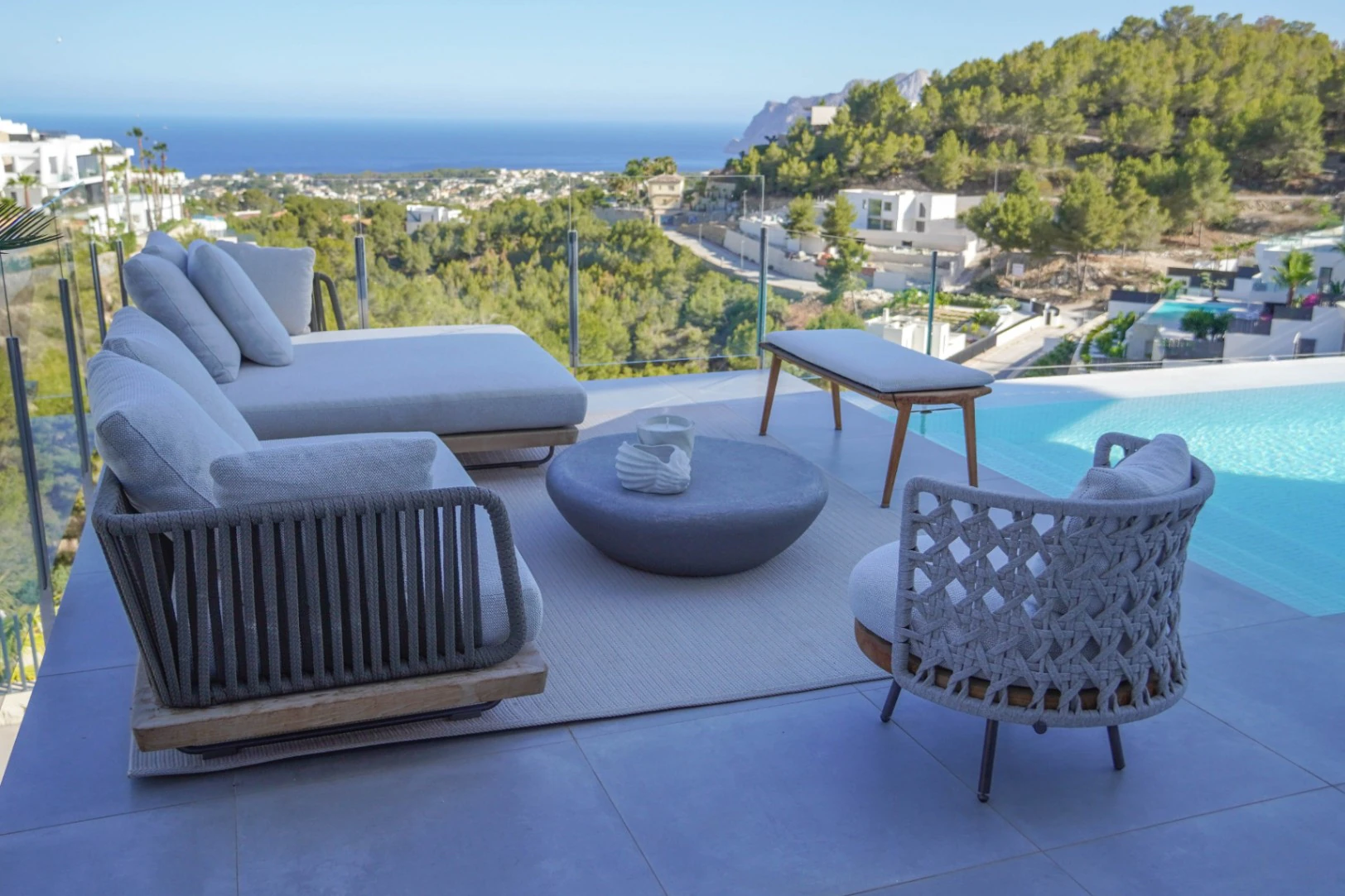 Exclusiva villa de lujo con vistas panorámicas al mar en Racó de Galeno, Benissa