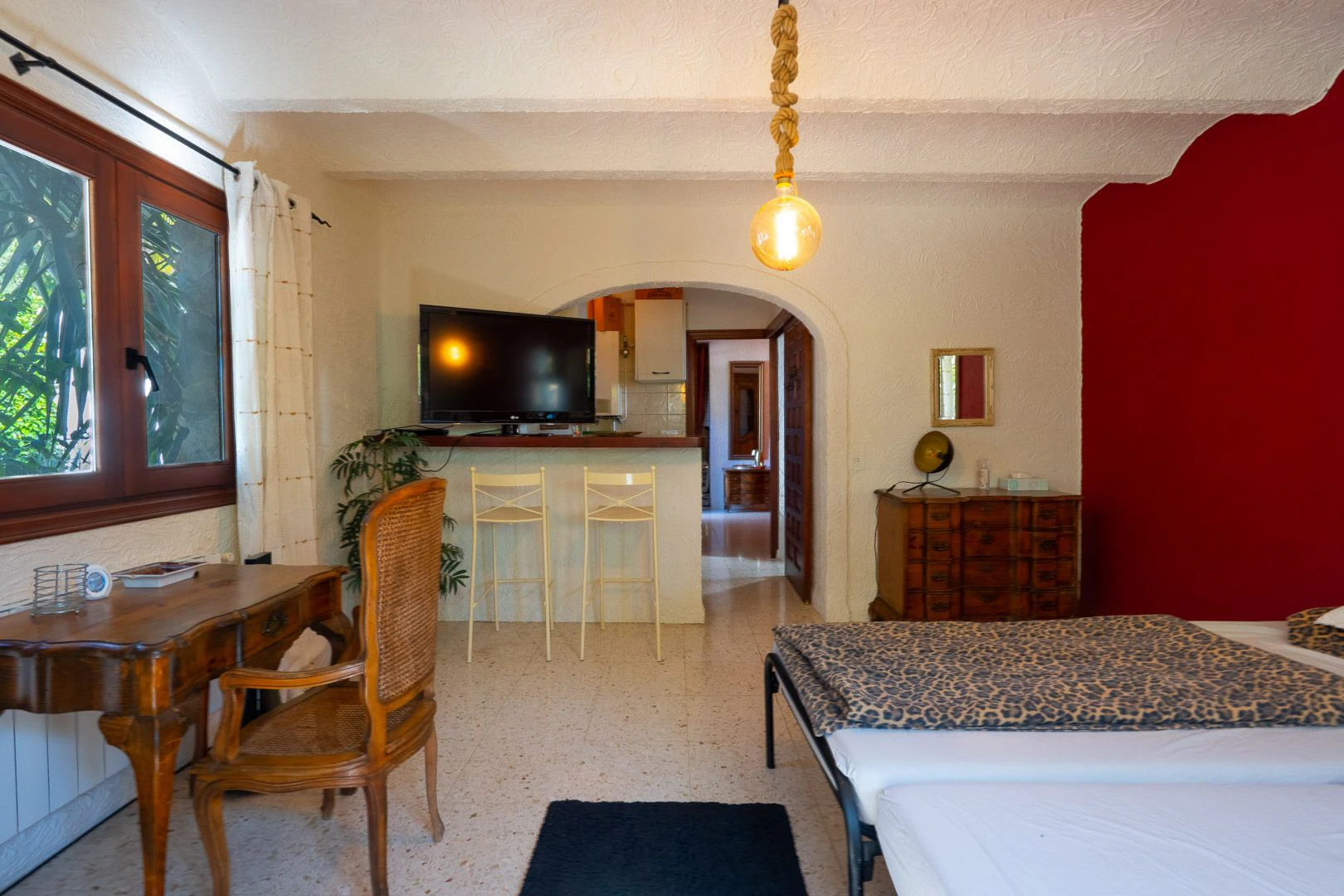 Villa rustique avec appartement indépendant à vendre à Jávea.