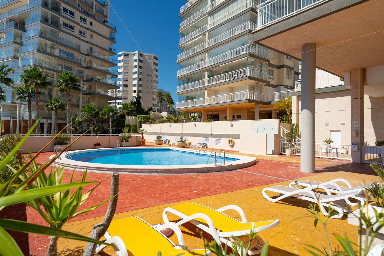 Exclusivo ático cerca de la playa con vistas al mar en Calpe