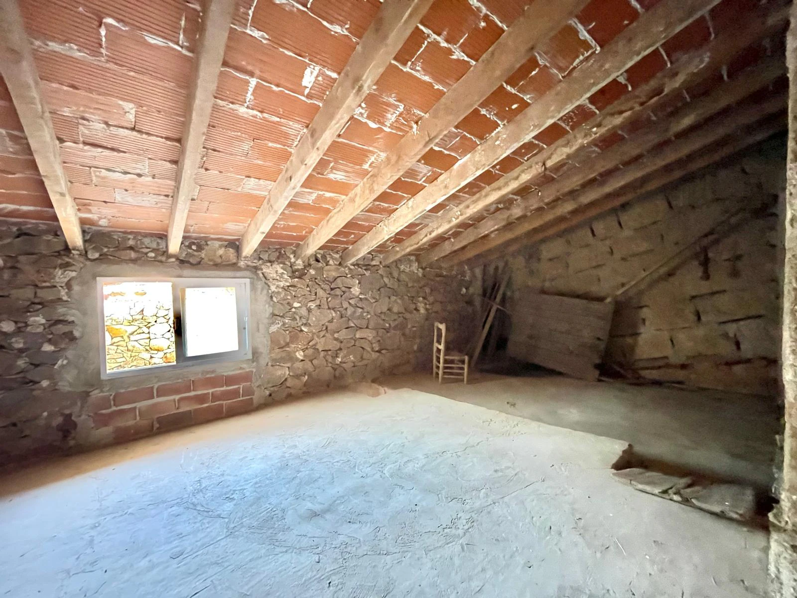 Auténtica Casa de Pueblo con Licencia de Obra y Proyecto Aprobado en venta en Jesús Pobre