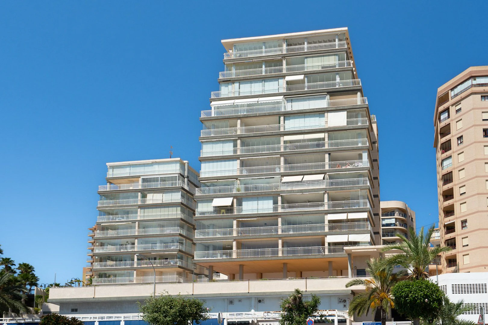 Ático exclusivo en primera línea de mar en el puerto de Calpe