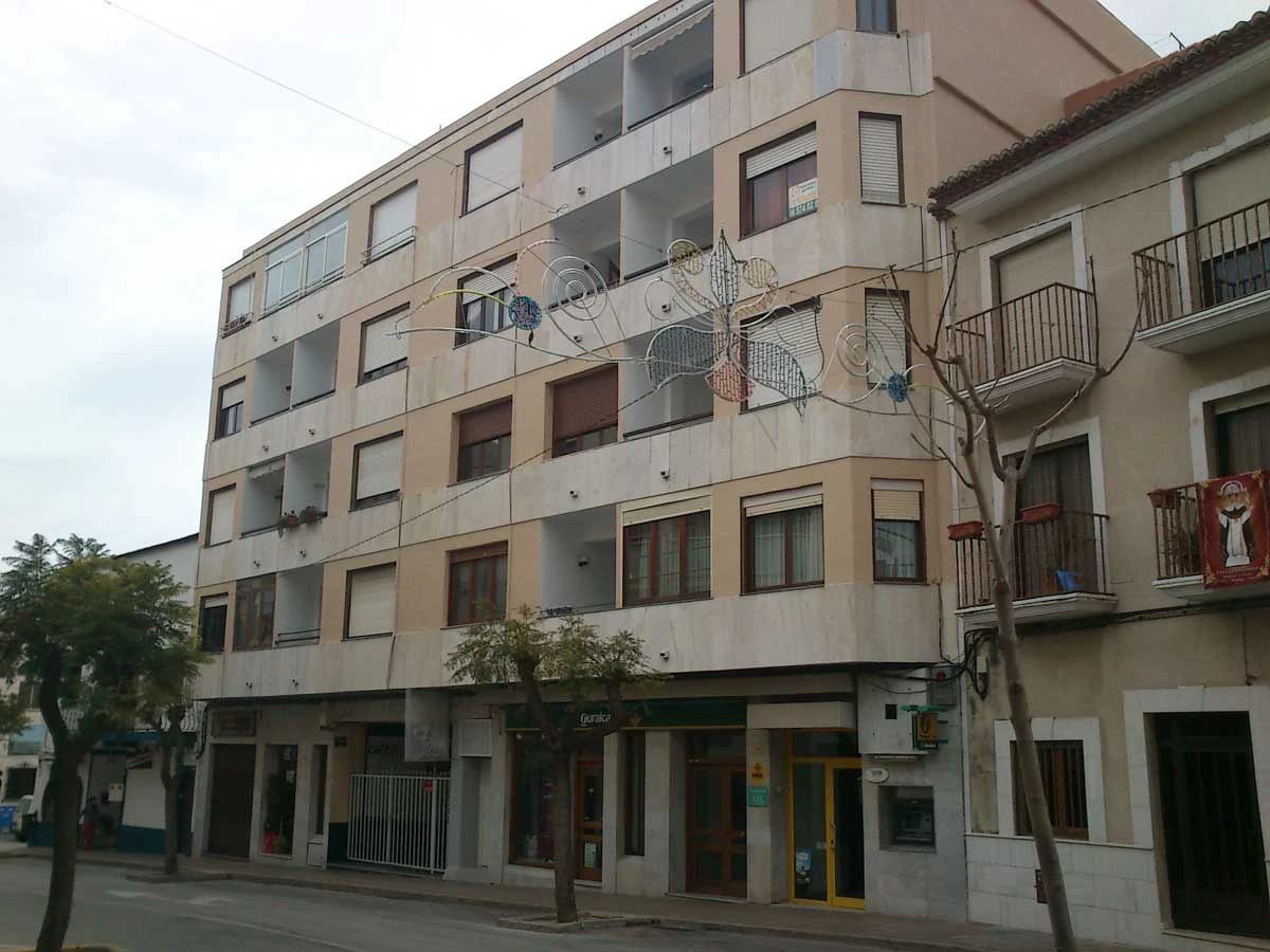 Amplio apartamento en el centro de Teulada