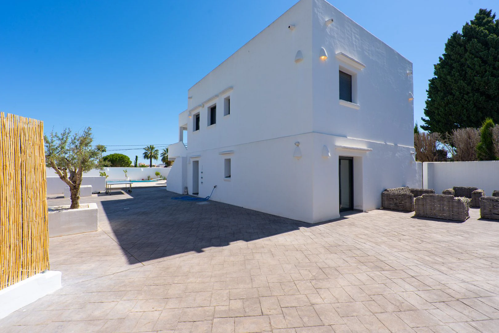 Villa spacieuse de 6 chambres à distance de marche de la plage de l'Arenal, Jávea