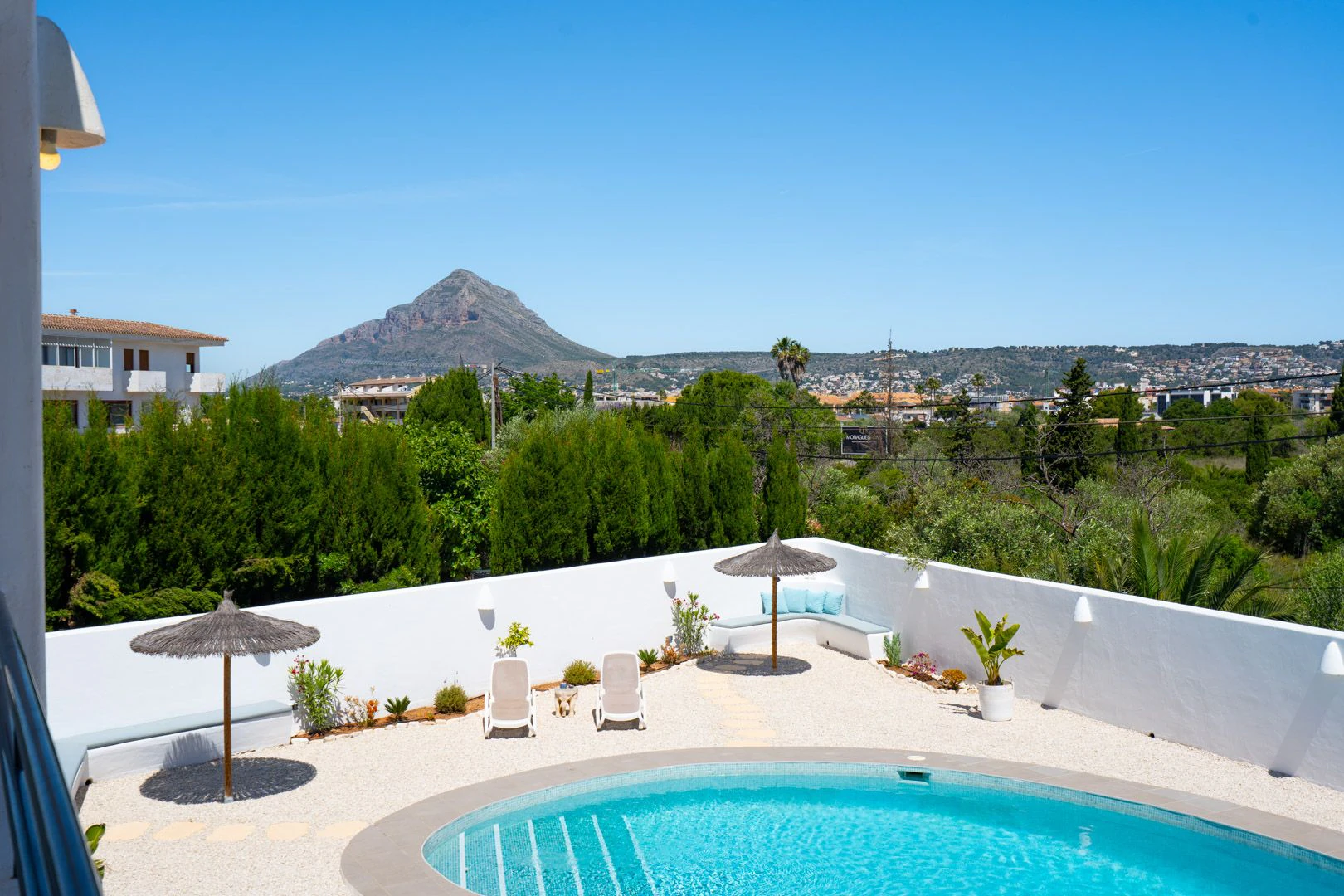 Villa spacieuse de 6 chambres à distance de marche de la plage de l'Arenal, Jávea