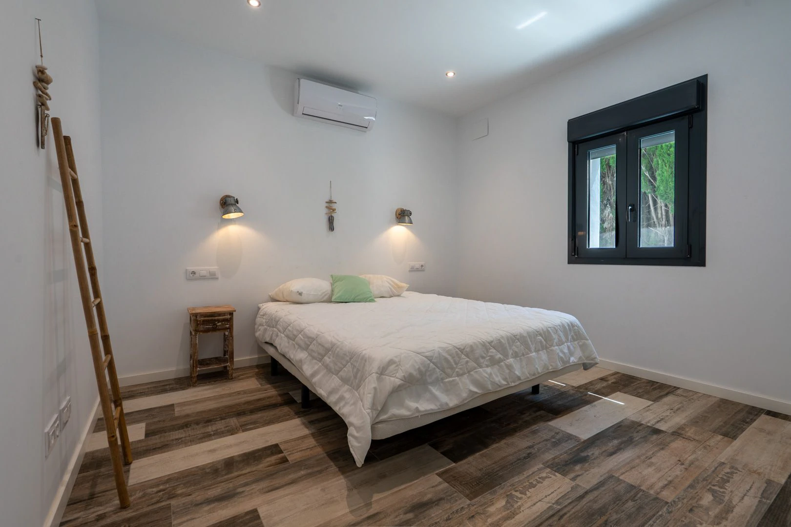 Villa spacieuse de 6 chambres à distance de marche de la plage de l'Arenal, Jávea