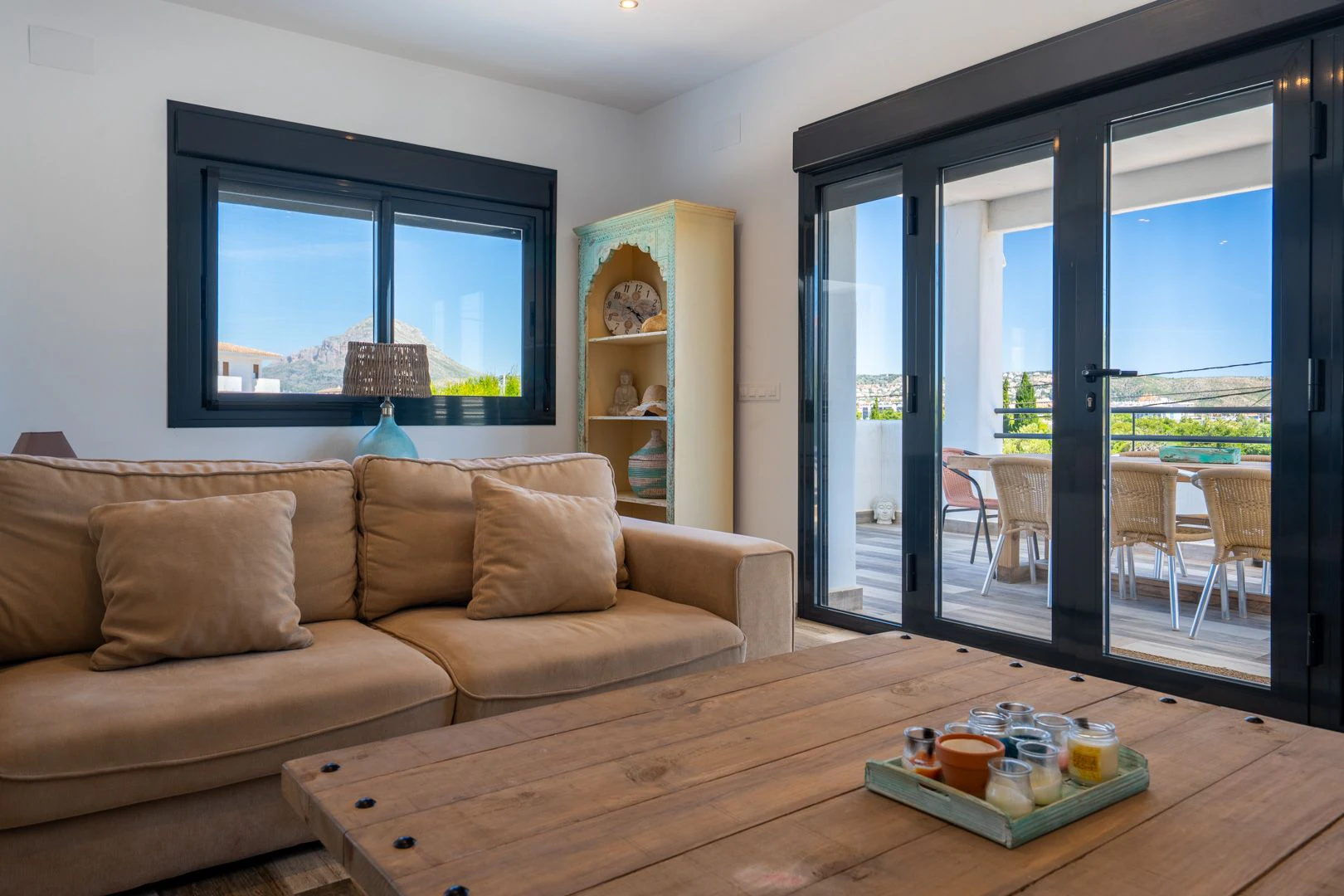 Villa spacieuse de 6 chambres à distance de marche de la plage de l'Arenal, Jávea