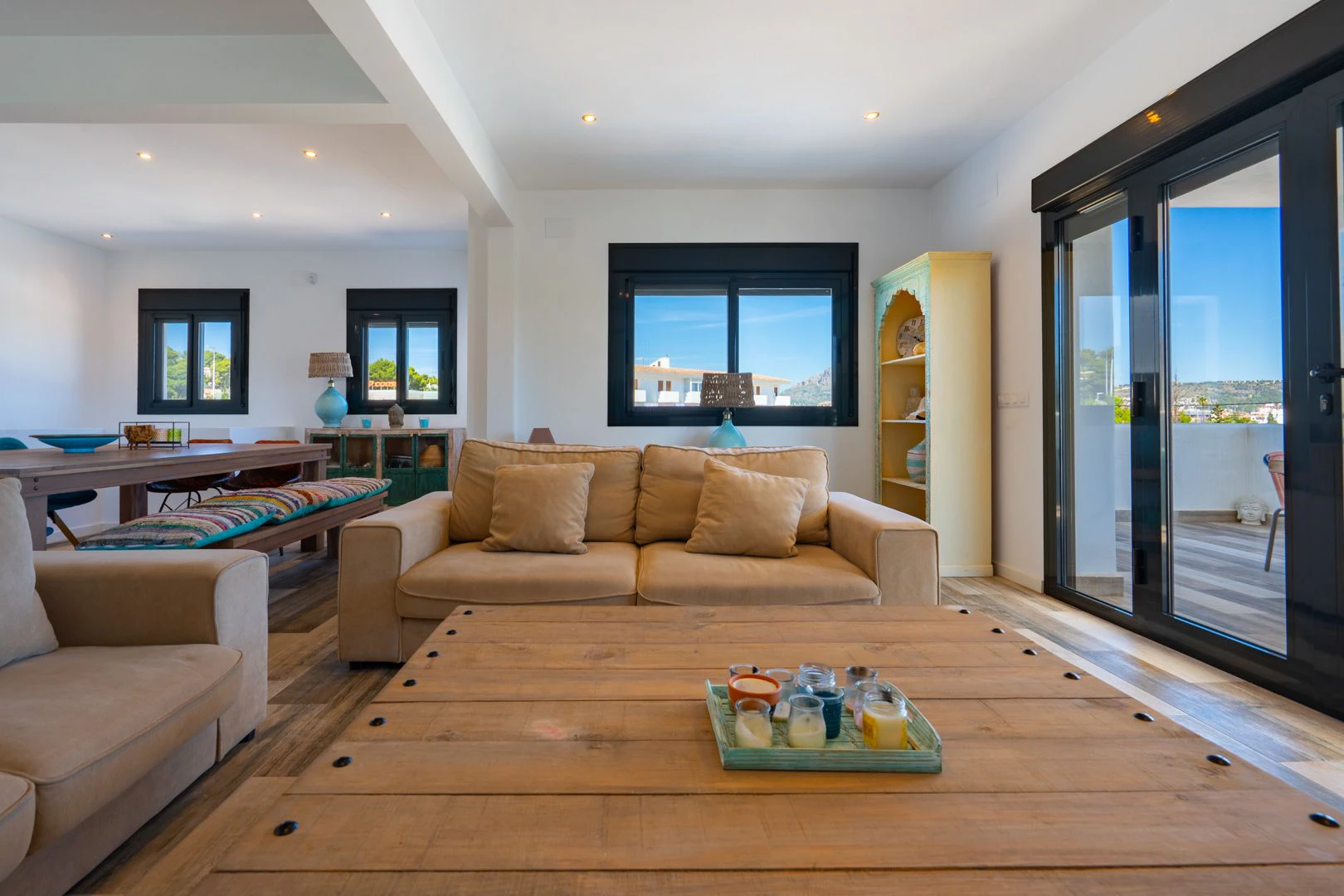 Villa spacieuse de 6 chambres à distance de marche de la plage de l'Arenal, Jávea