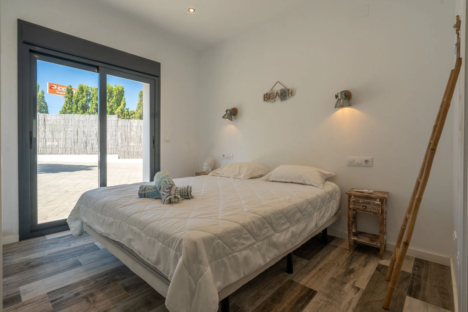 Villa spacieuse de 6 chambres à distance de marche de la plage de l'Arenal, Jávea