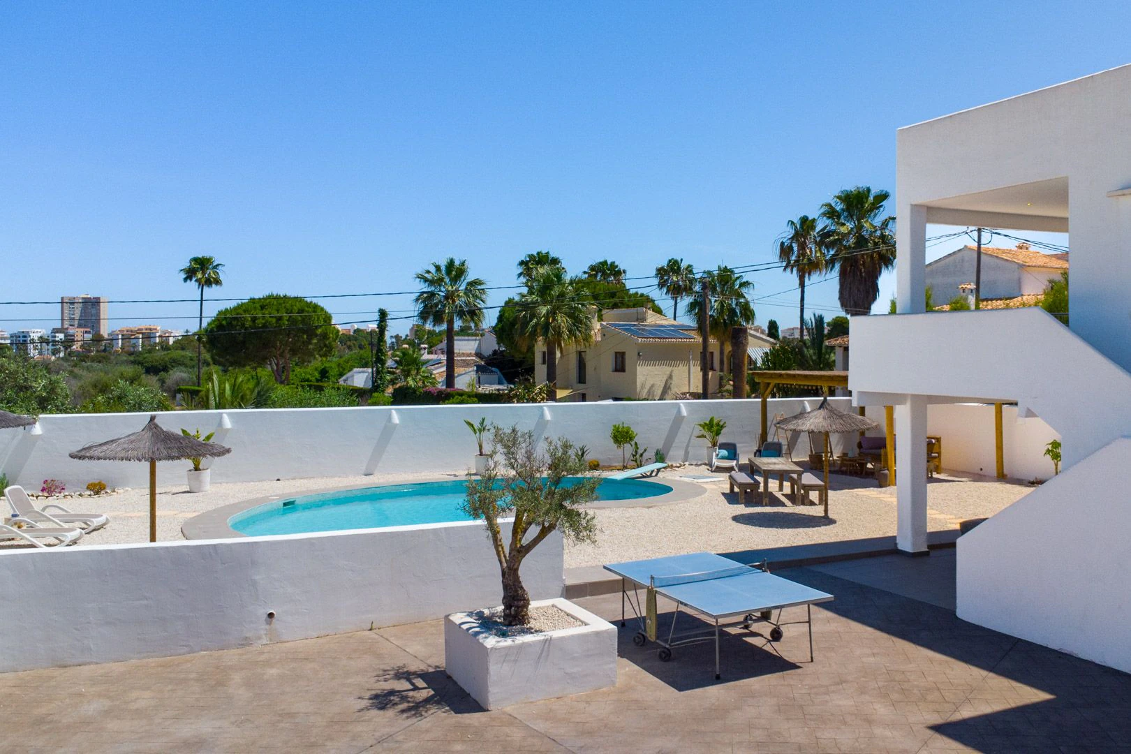 Villa spacieuse de 6 chambres à distance de marche de la plage de l'Arenal, Jávea
