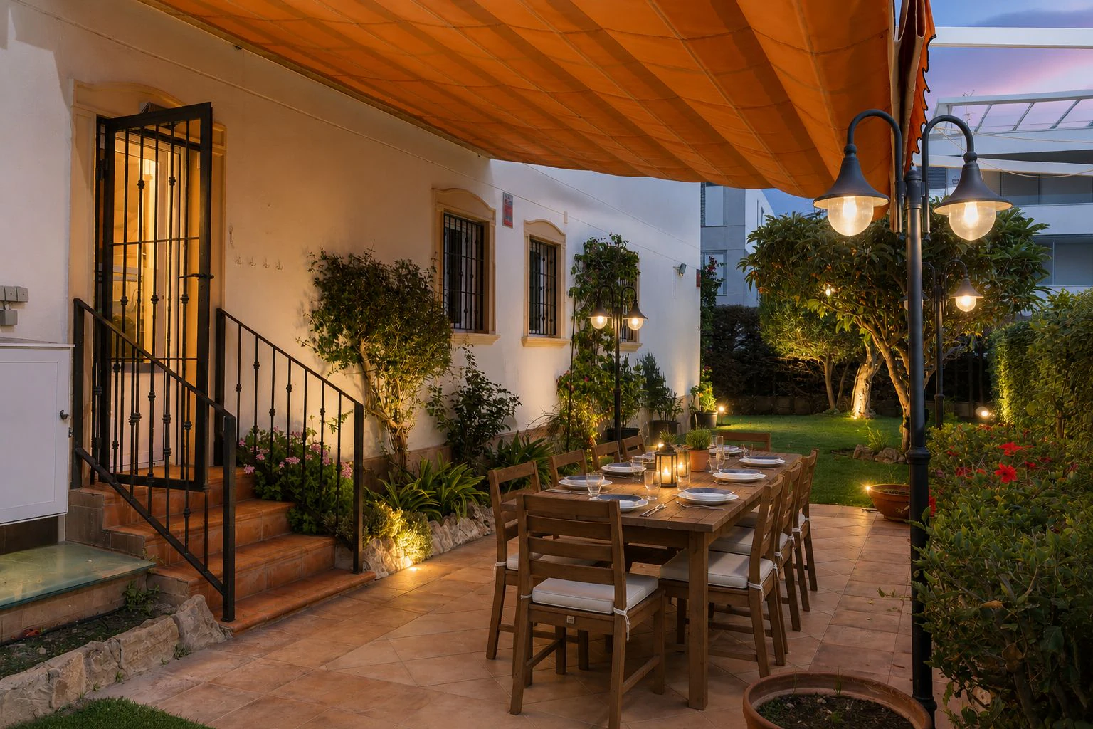 Apartamento de 5 habitaciones con gran jardin ubicado en una zona privilegiada de Jávea