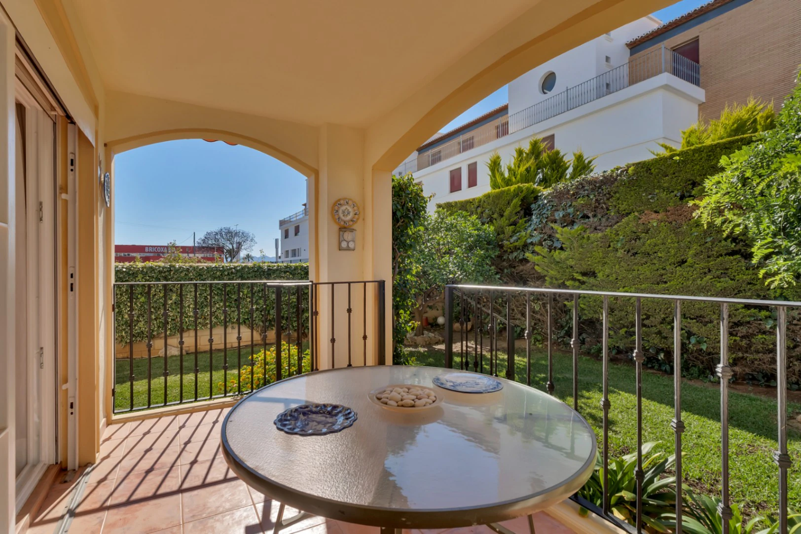 Apartamento de 5 habitaciones con gran jardin ubicado en una zona privilegiada de Jávea