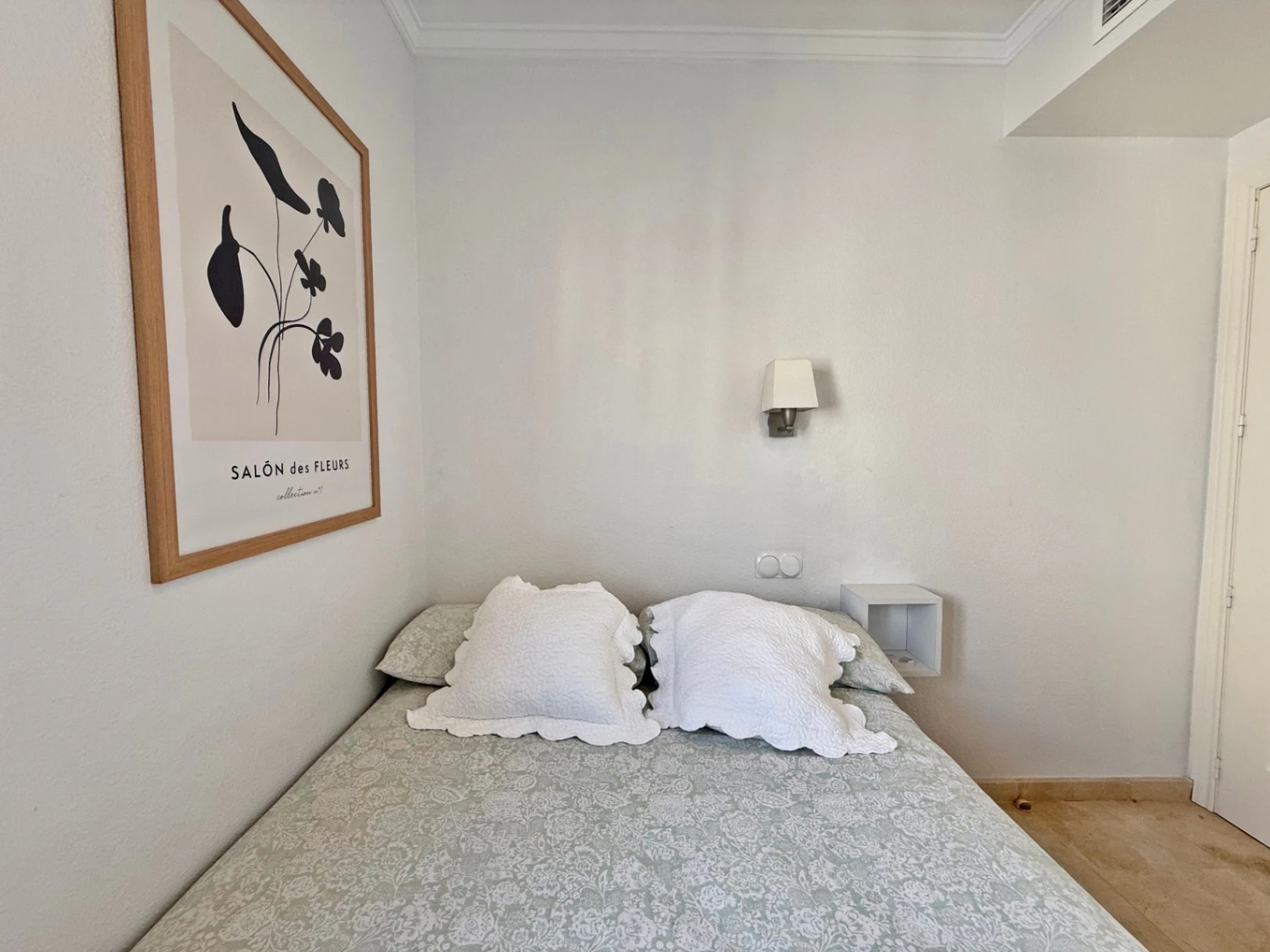 Exclusivo apartamento en venta en primera linea de mar en Las Marinas de Denia