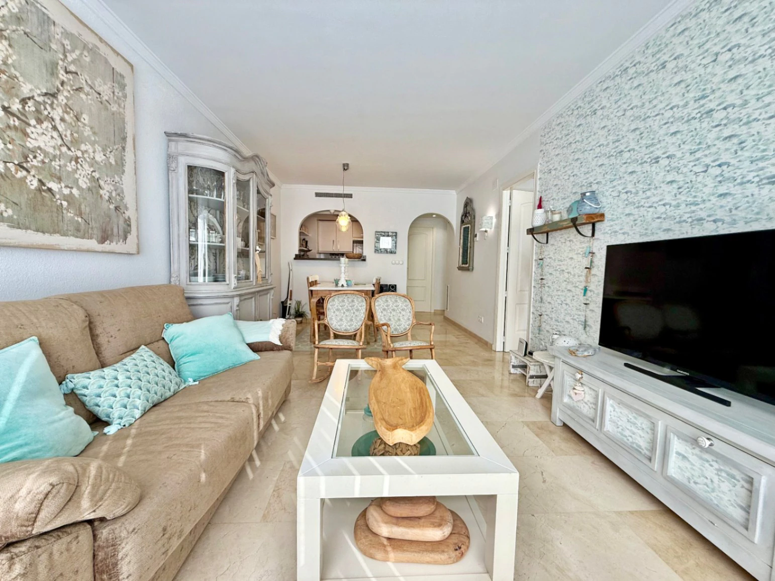 Exclusivo apartamento en venta en primera linea de mar en Las Marinas de Denia